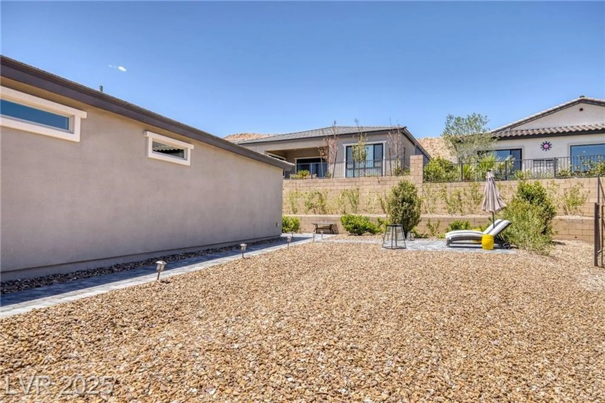 Property Slideshow image 25 of 44 | 25 red creek bluff st, Henderson, NV, 89011
