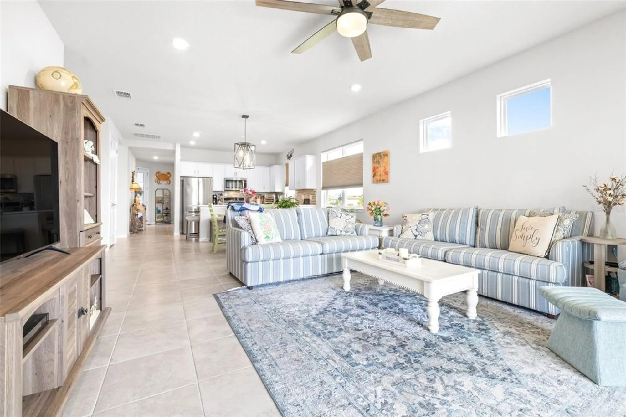 Property Slideshow image 26 of 81 | 8435 ocean tides cv, Parrish, FL, 34219