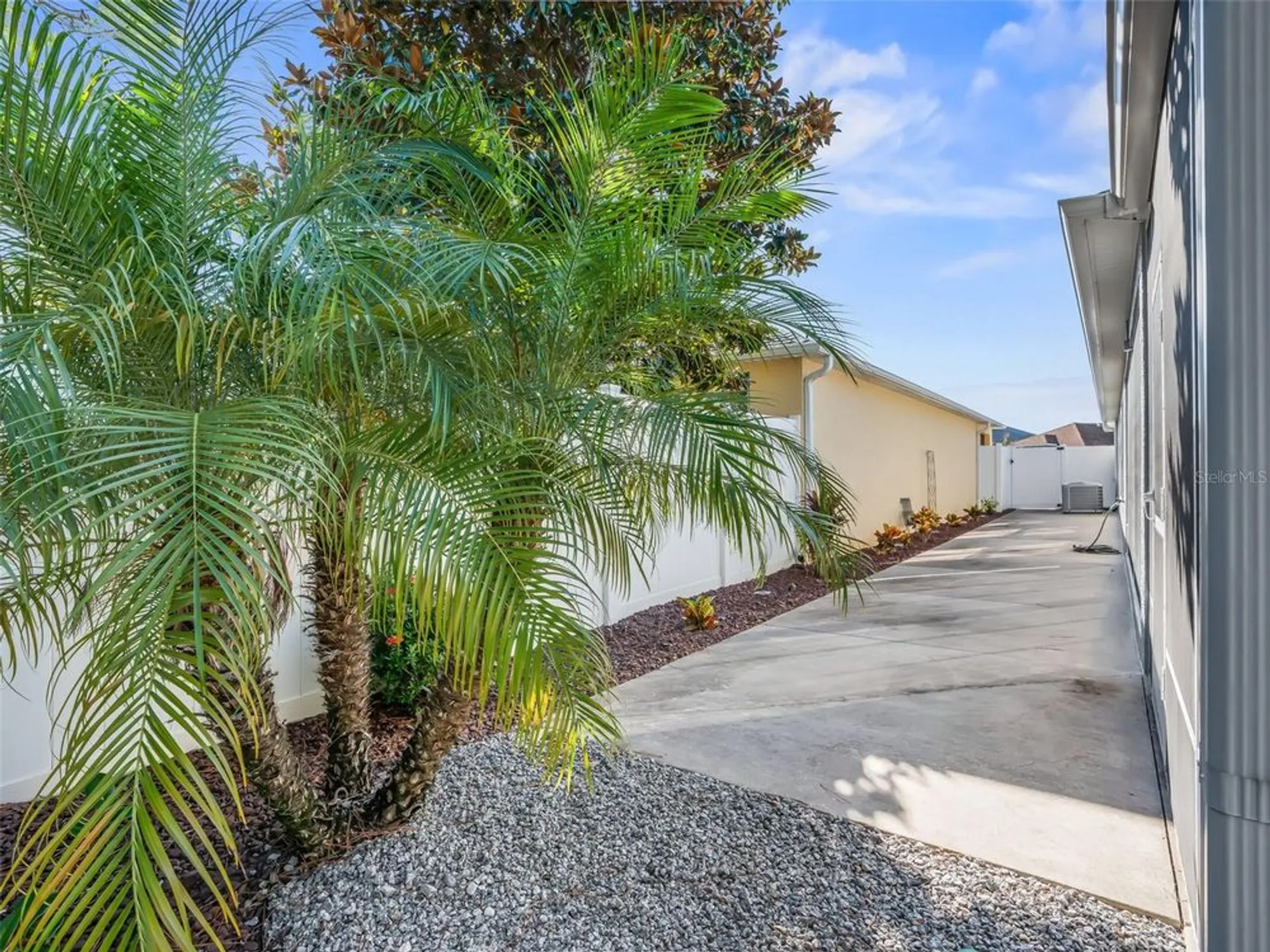 Property Slideshow image 31 of 37 | 857 vasquez ave, The Villages, FL, 32163