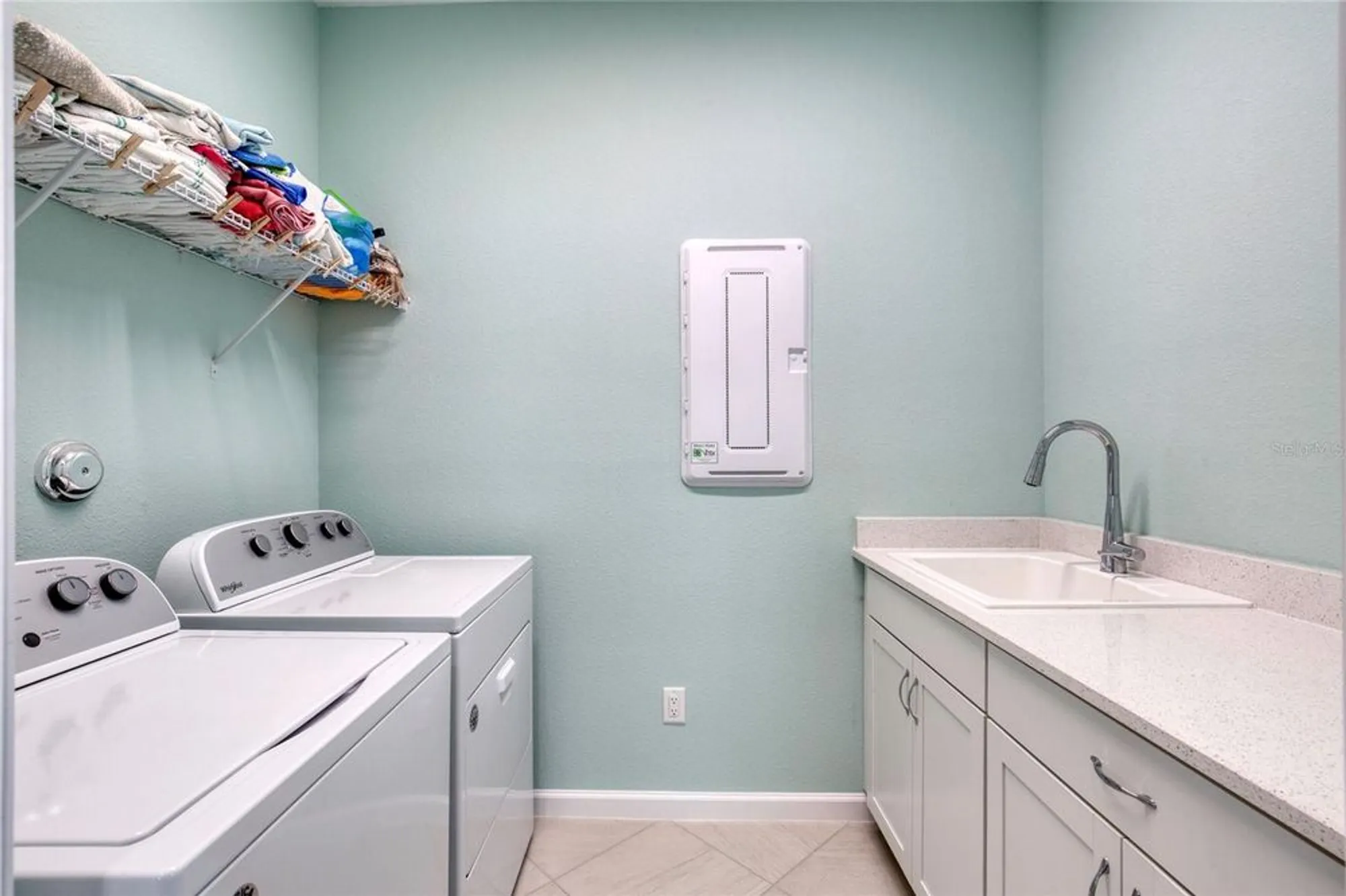 Property Slideshow image 28 of 50 | 213 cheeseburger dr, Daytona Beach, FL, 32124