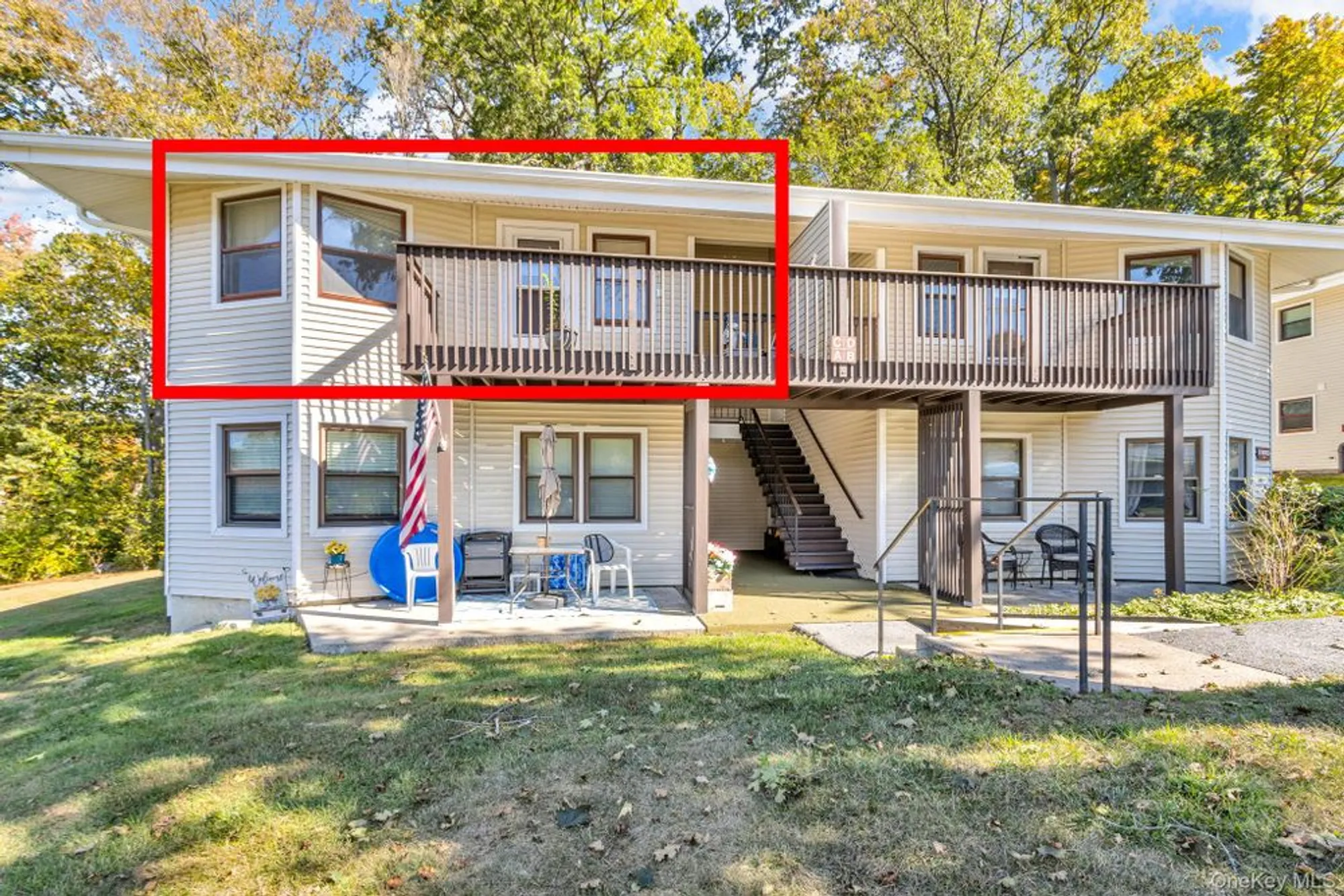 Property Slideshow image 2 of 44 | 34 warwick pl c, Yorktown Heights, NY, 10598