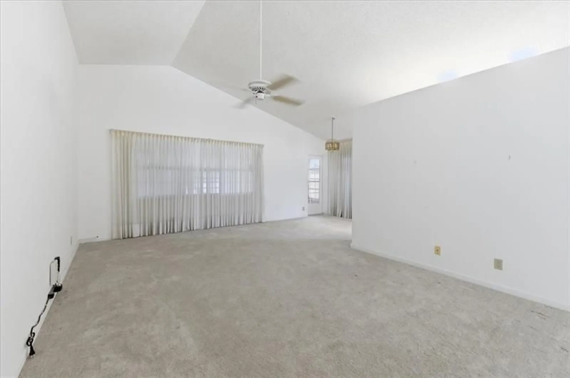 Property Slideshow image 4 of 27 | 7921 mansfield hollow rd, Delray Beach, FL, 33446