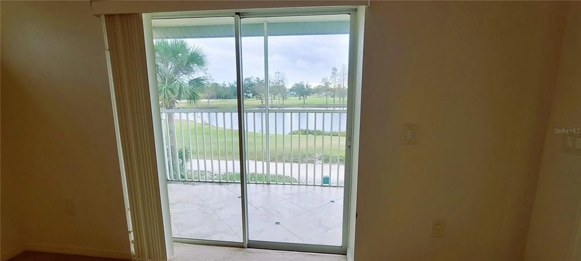 Property Slideshow image 17 of 75 | 6834 fairview ter # 6834, Bradenton, FL, 34203