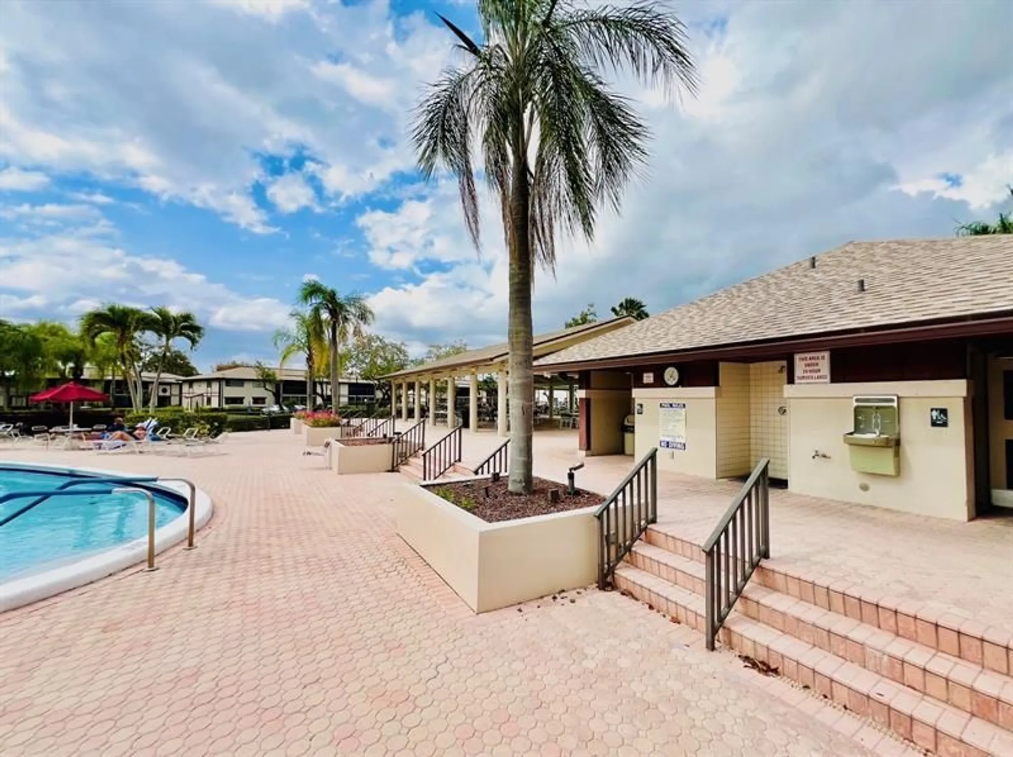 Property Slideshow image 45 of 51 | 9988 n belfort cir 111, Tamarac, FL, 33321