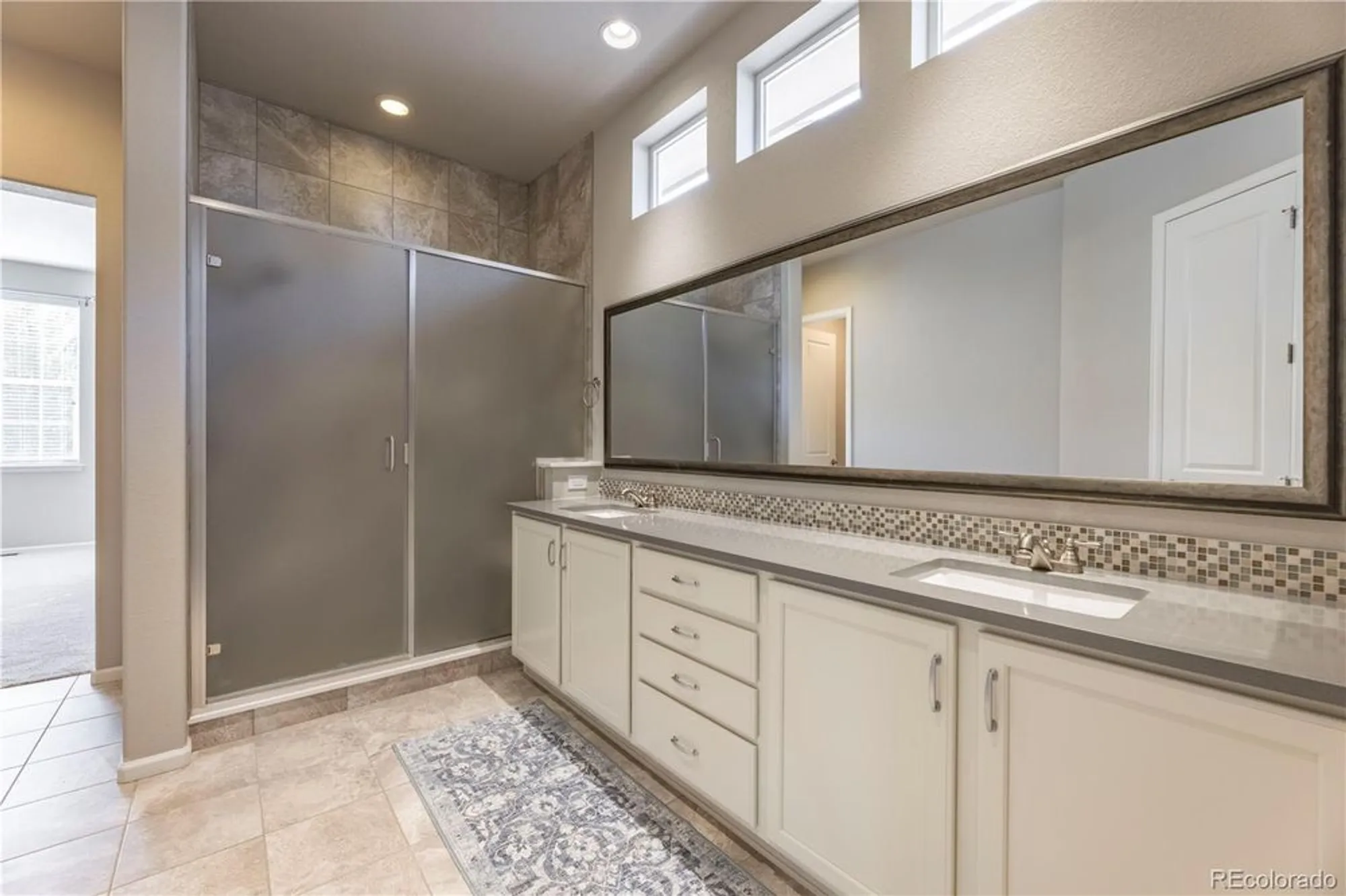 Property Slideshow image 16 of 40 | 2490 lassen ln, Castle Rock, CO, 80109