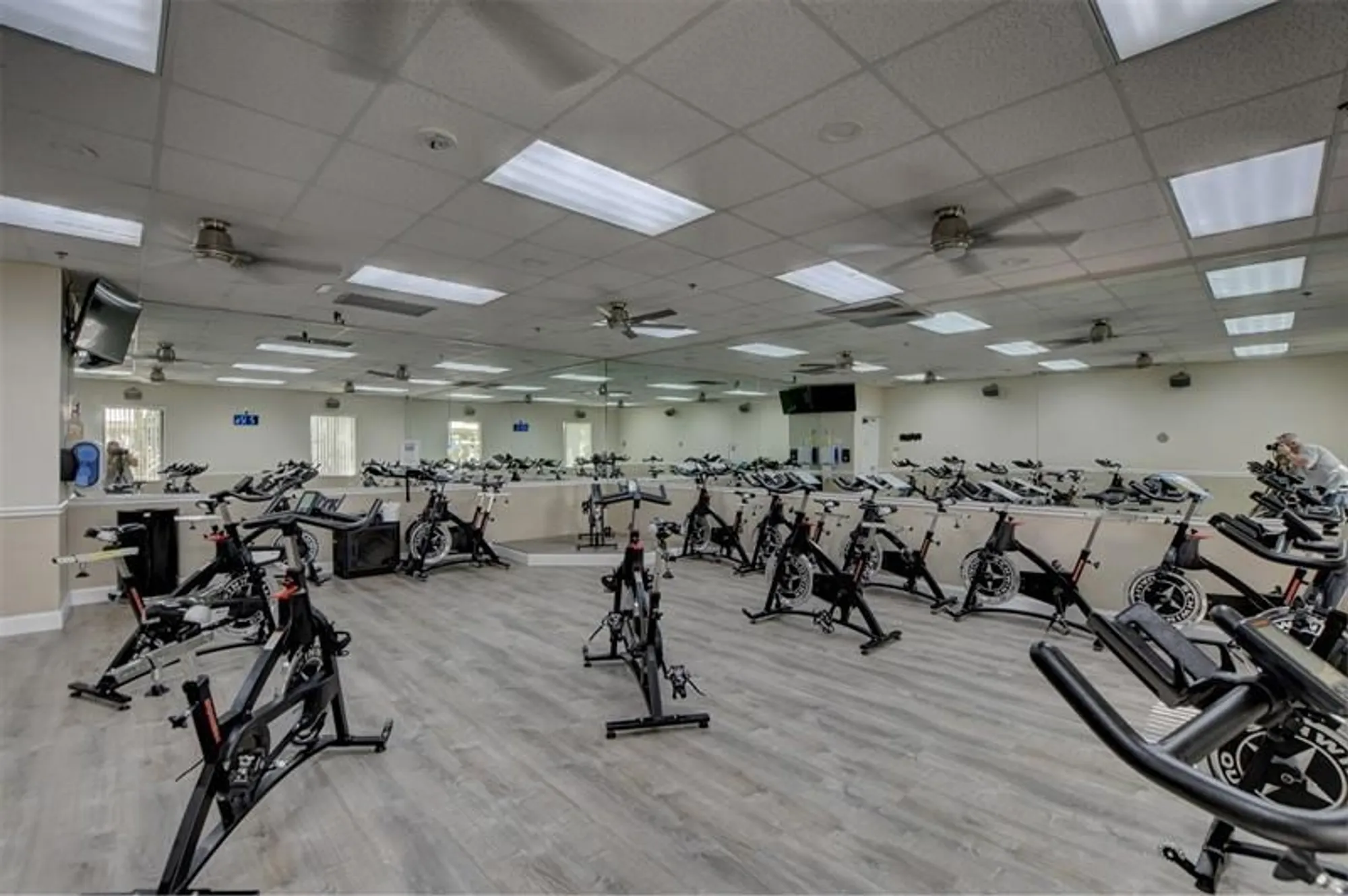 Property Slideshow image 15 of 39 | 3057 harwood e unit e, Deerfield Beach, FL, 33442