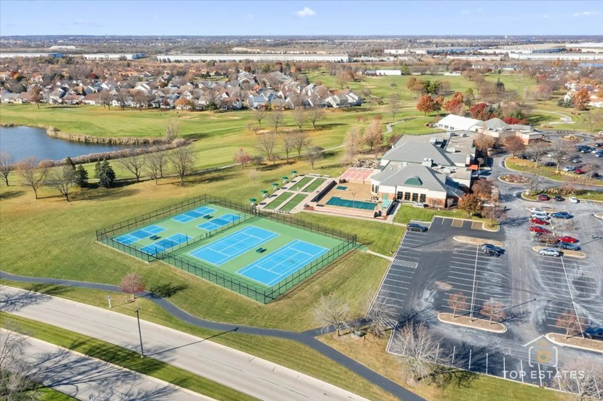 Property Slideshow image 27 of 28 | 13705 s redbud dr, Plainfield, IL, 60544