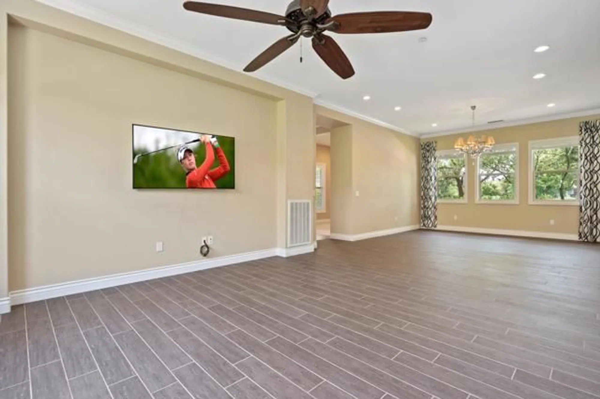Property Slideshow image 10 of 35 | 82707 woodcreek ct, Indio, CA, 92201