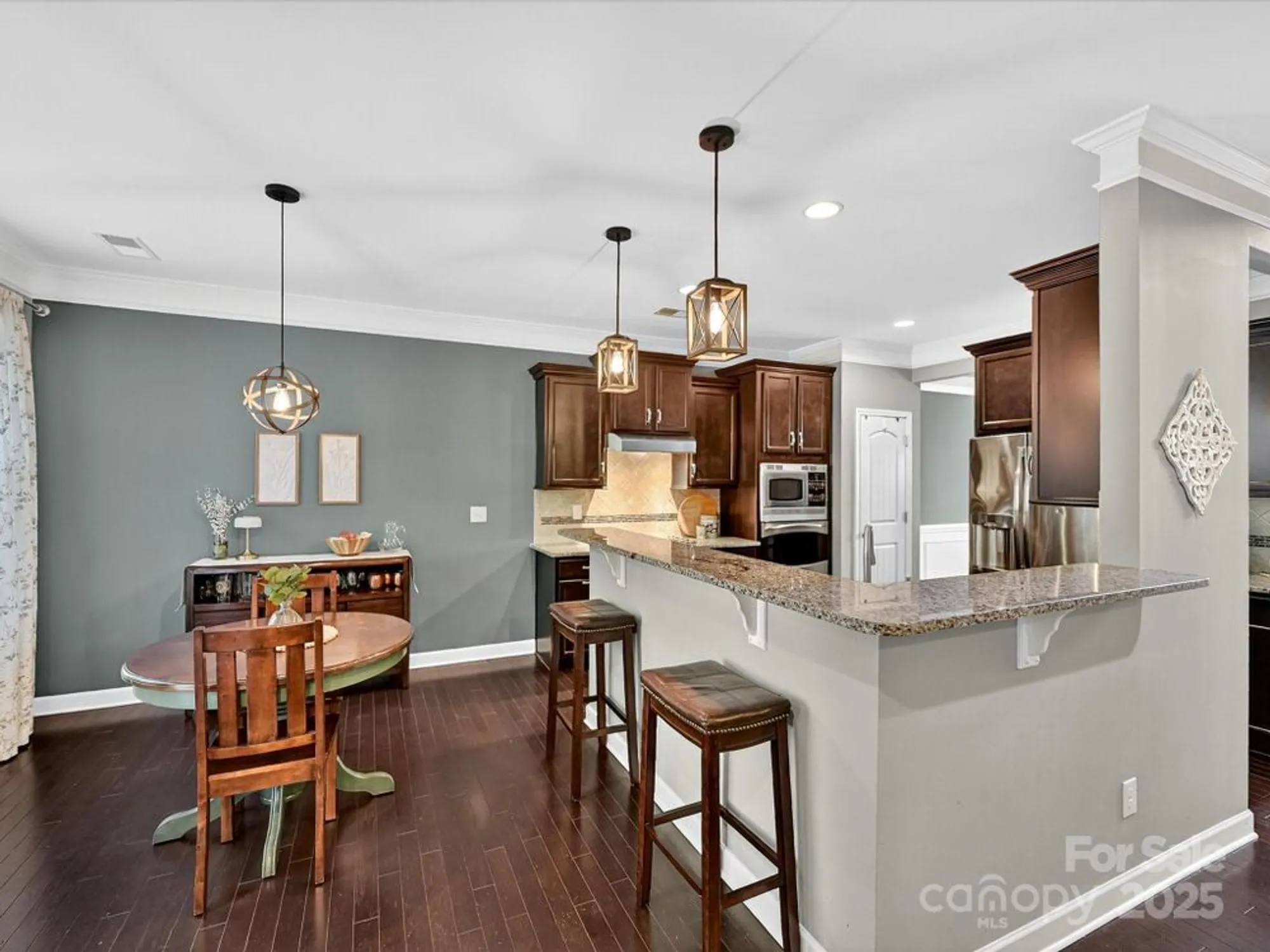 Property Slideshow image 11 of 47 | 5004 el molino dr, Charlotte, NC, 28214