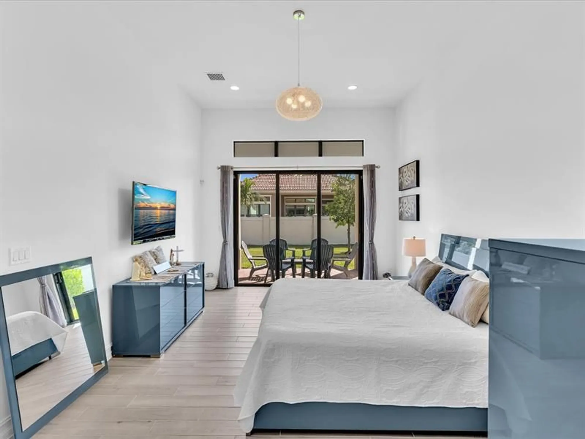 Property Slideshow image 35 of 98 | 8928 bastille cir e, Parkland, FL, 33076