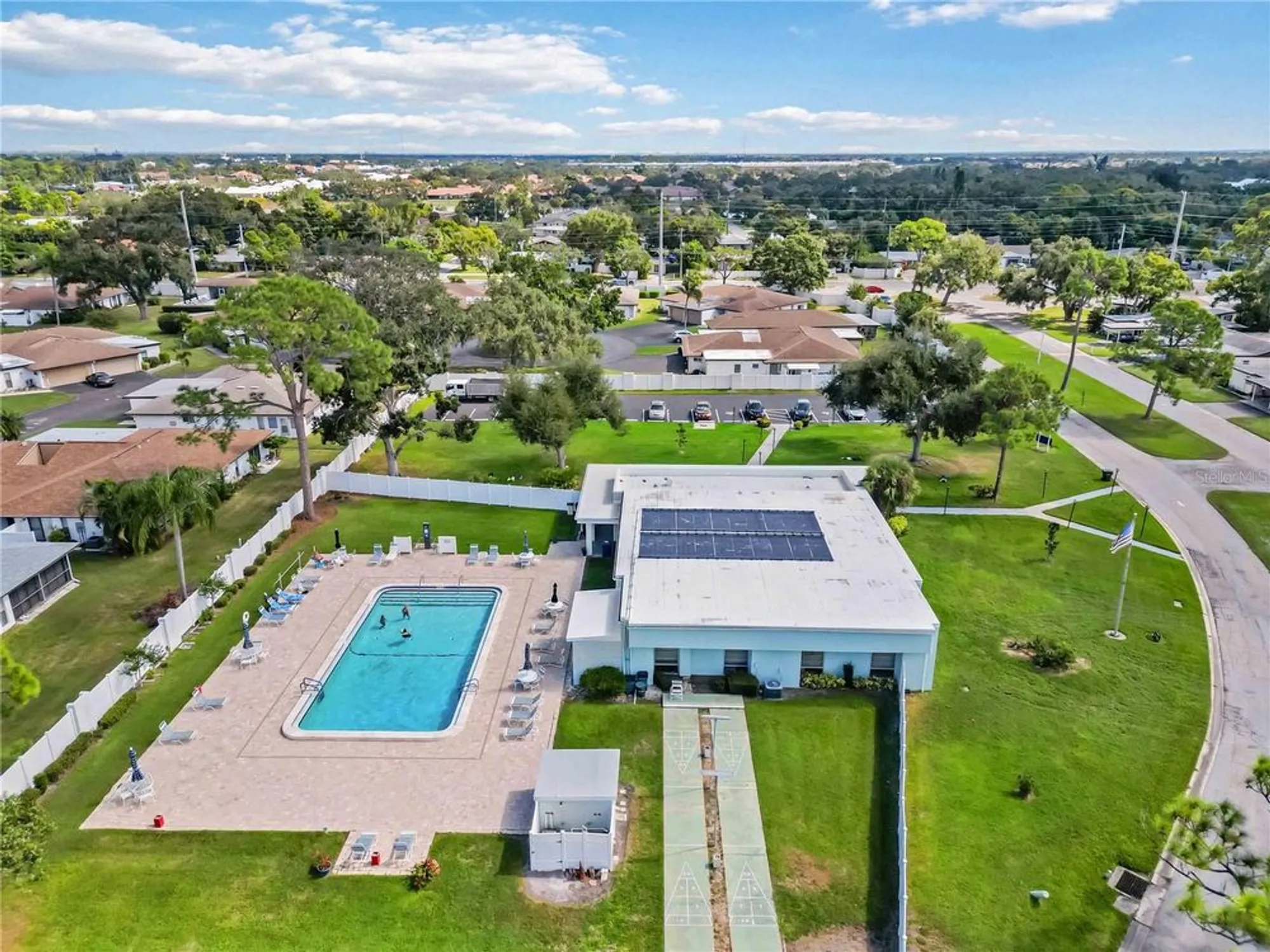 Property Slideshow image 41 of 51 | 3527 silver pine ct # 82, Sarasota, FL, 34231