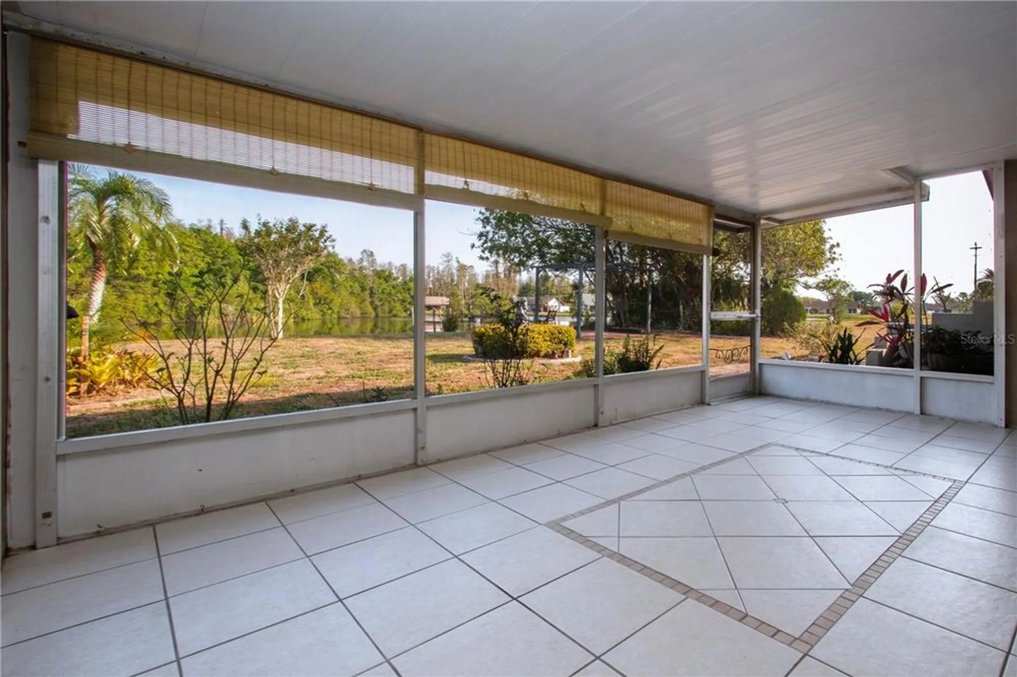 Property Slideshow image 30 of 37 | 1730 w del webb blvd, Sun City Center, FL, 33573