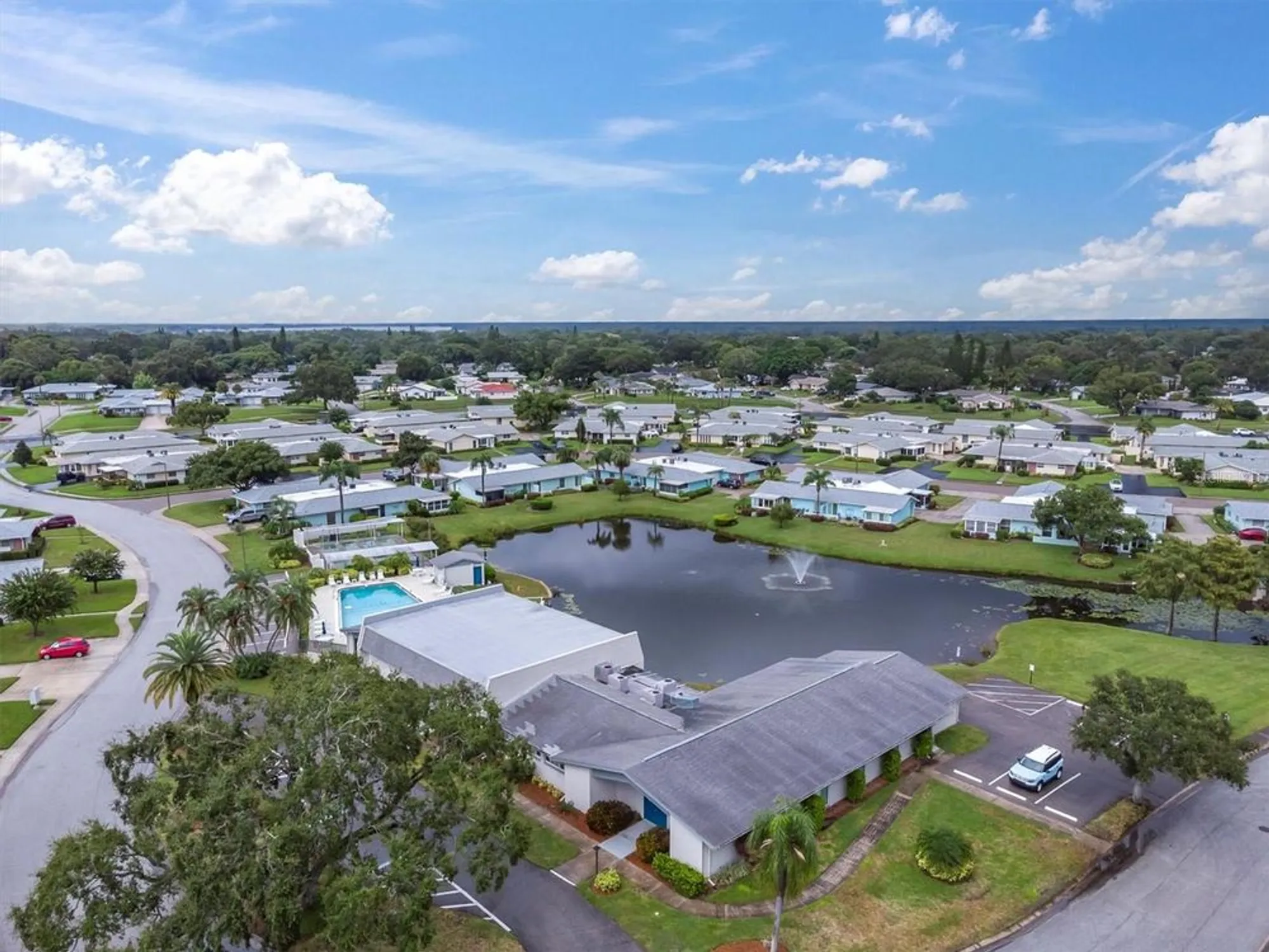 Property Slideshow image 31 of 40 | 2828 sherbrooke ln c, Palm Harbor, FL, 34684