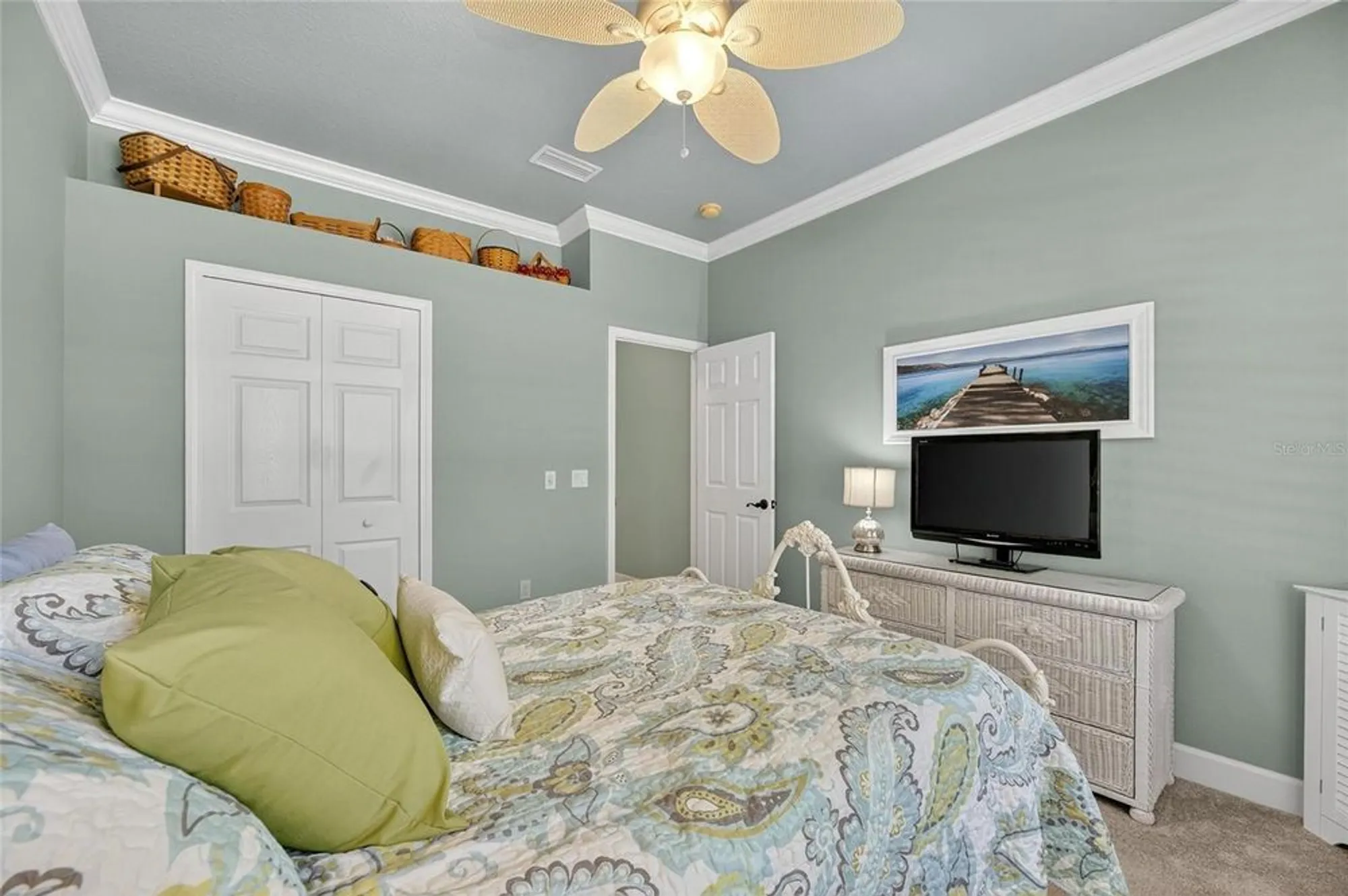 Property Slideshow image 22 of 85 | 5312 golden isles dr, Apollo Beach, FL, 33572