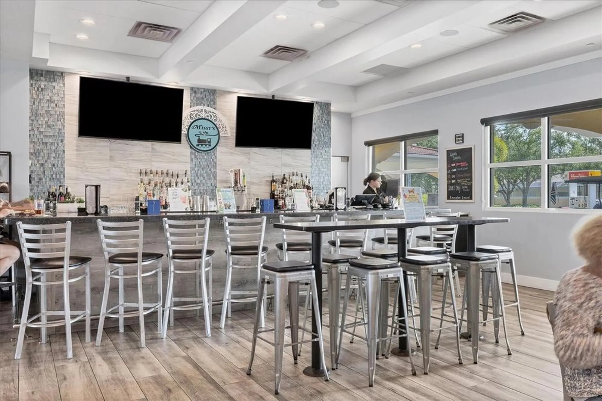 Property Slideshow image 48 of 71 | 7629 bergamo ave, Sarasota, FL, 34238