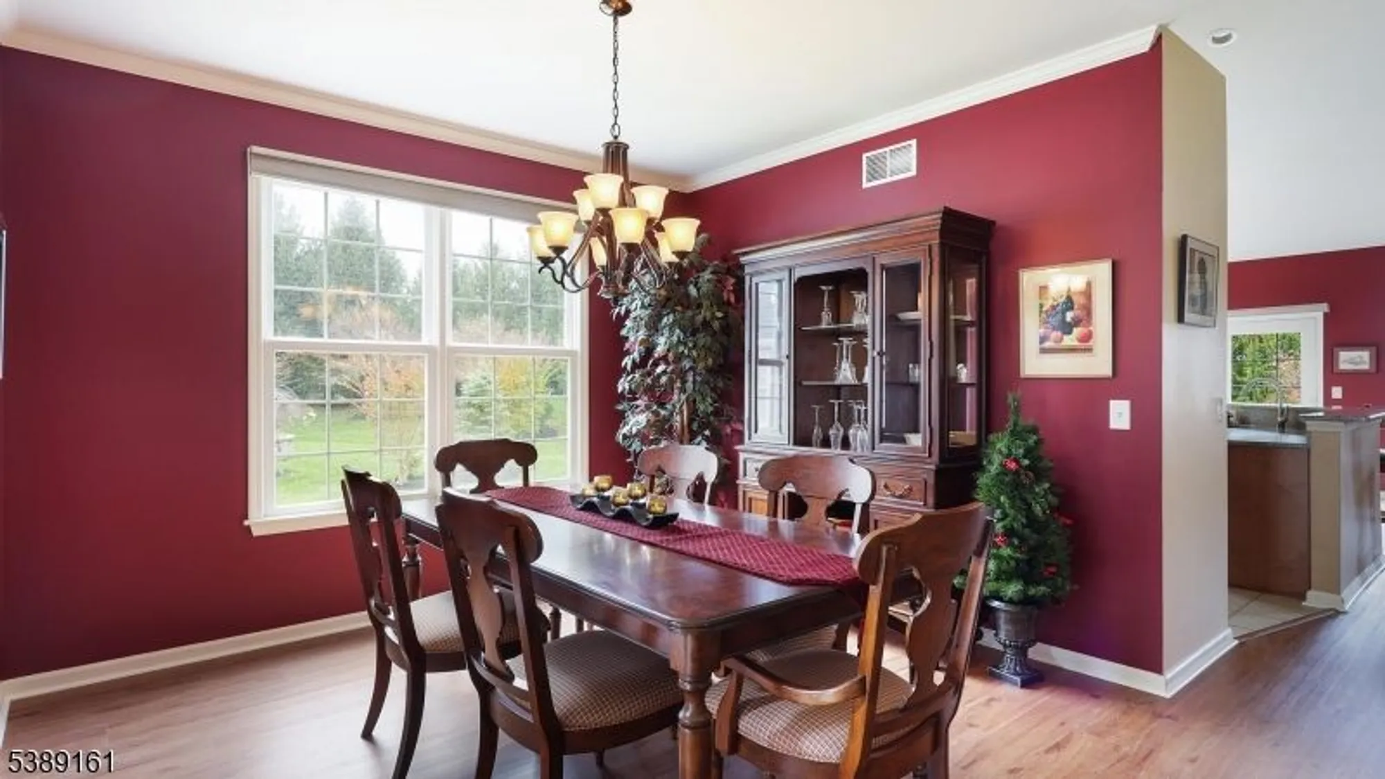 Property Slideshow image 6 of 32 | 9 pitcher pt, Somerset, NJ, 08873