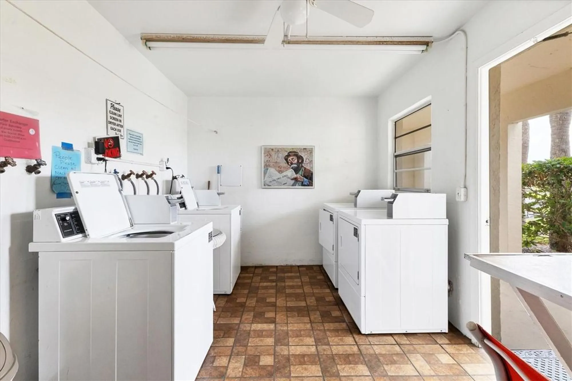 Property Slideshow image 22 of 40 | 3690 pinecrest st unit 114, Sarasota, FL, 34232