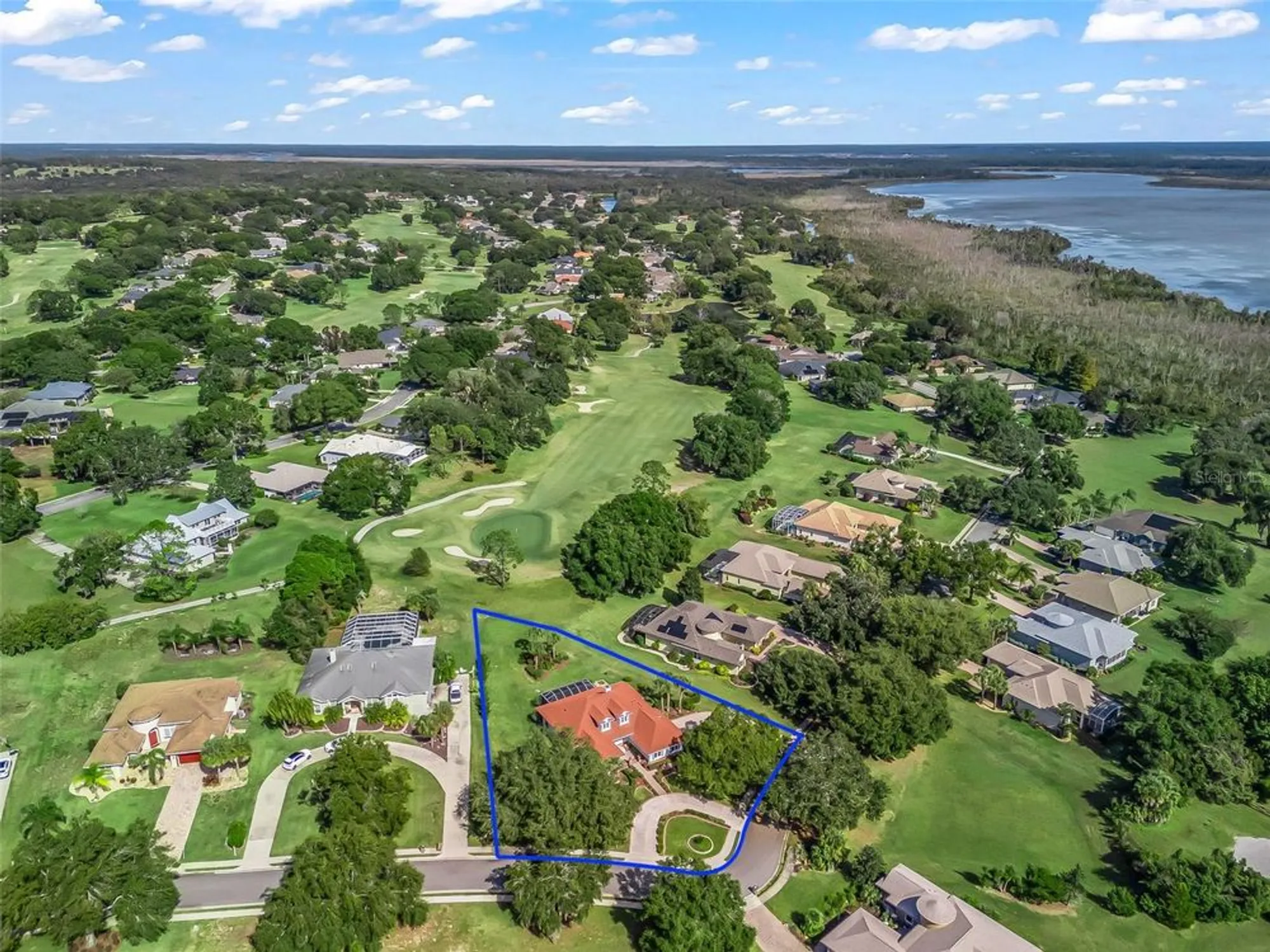 Property Slideshow image 4 of 52 | 39023 griffin lndg, Lady Lake, FL, 32159