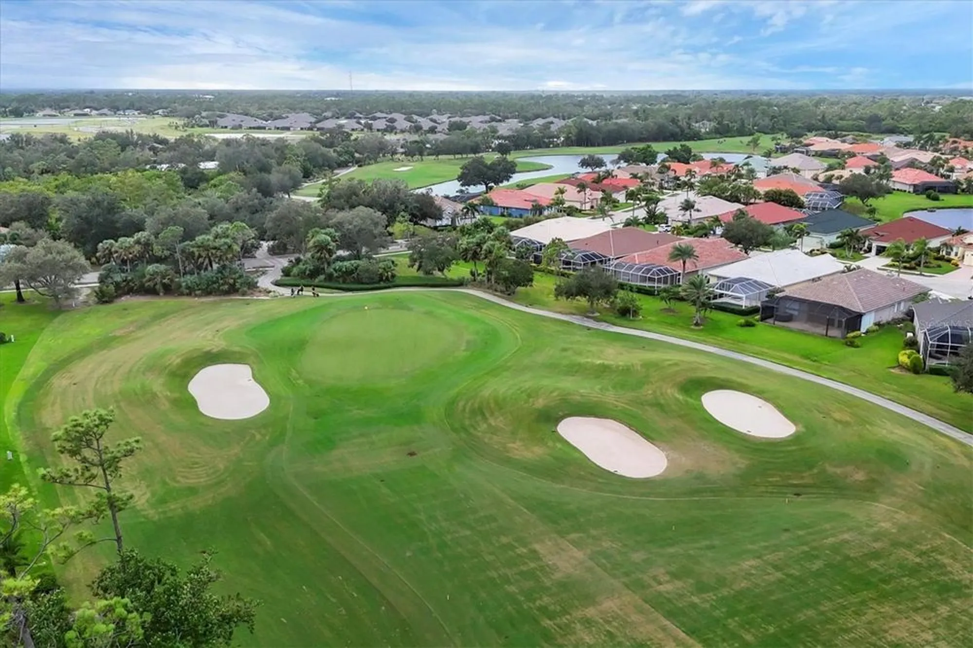 Property Slideshow image 41 of 76 | 4924 whispering oaks dr, North Port, FL, 34287