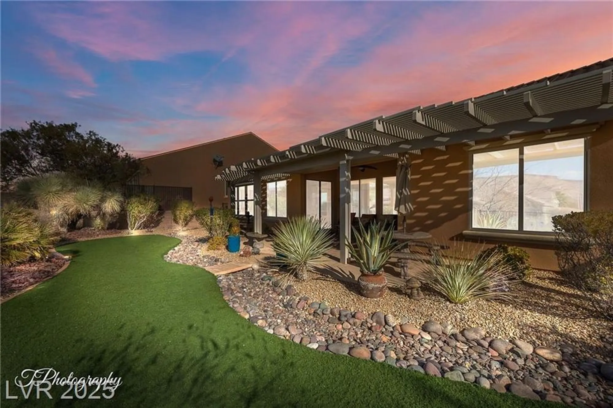 Property Slideshow image 30 of 46 | 993 starlight terrace way, Mesquite, NV, 89034
