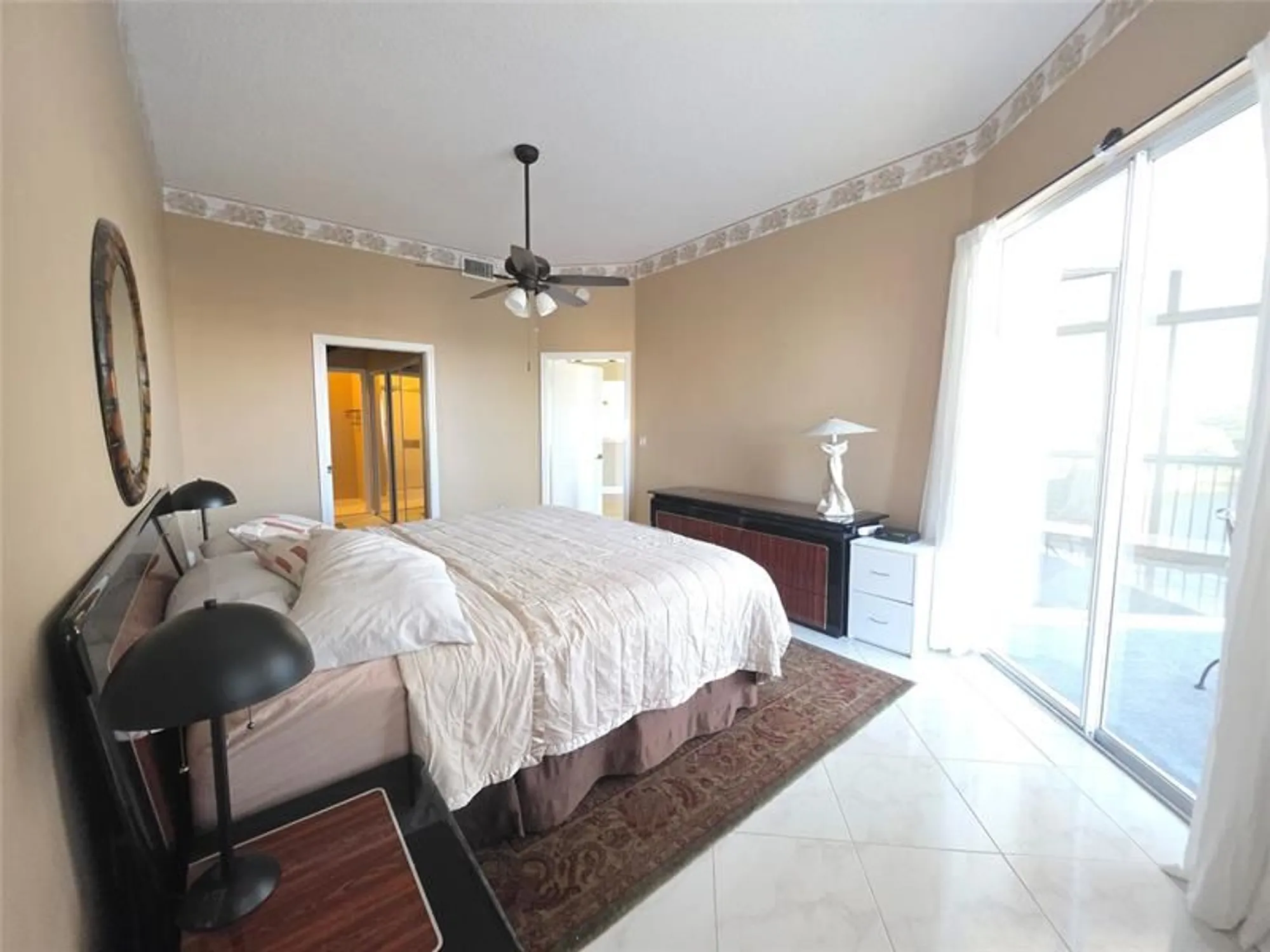 Property Slideshow image 21 of 29 | 7593 granville dr 411, Tamarac, FL, 33321