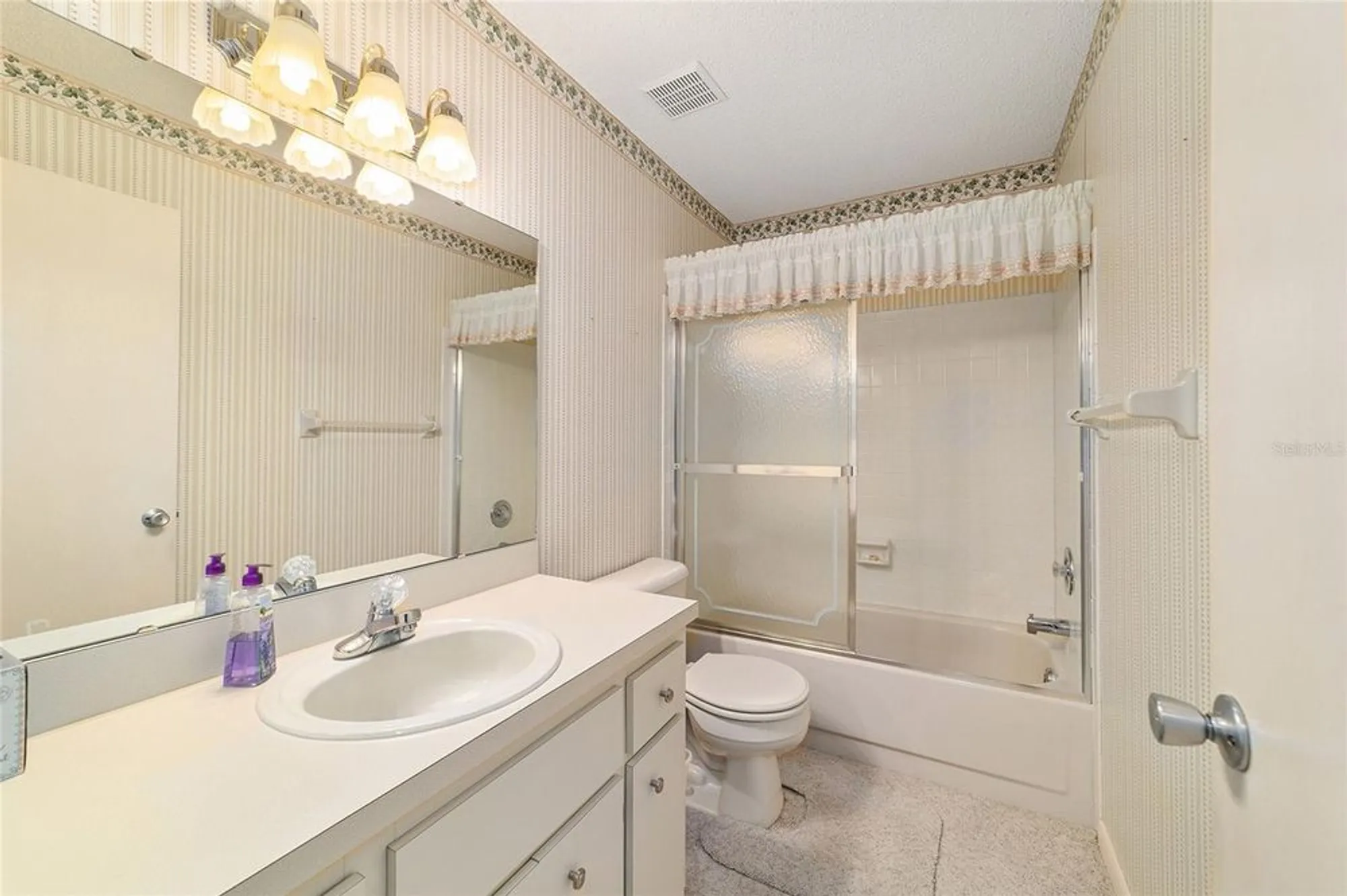 Property Slideshow image 24 of 32 | 8702 sw 93rd ln d, Ocala, FL, 34481