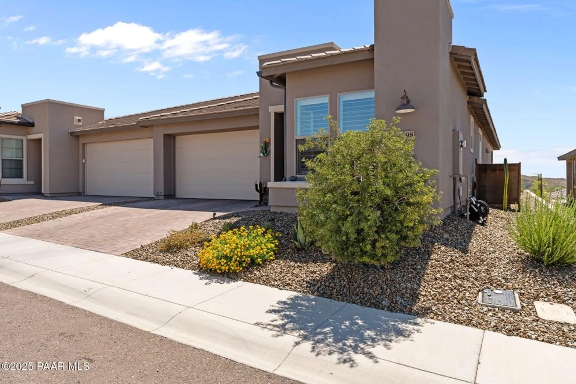 Property Slideshow image 34 of 49 | 4098 prairie schooner rd, Wickenburg, AZ, 85390