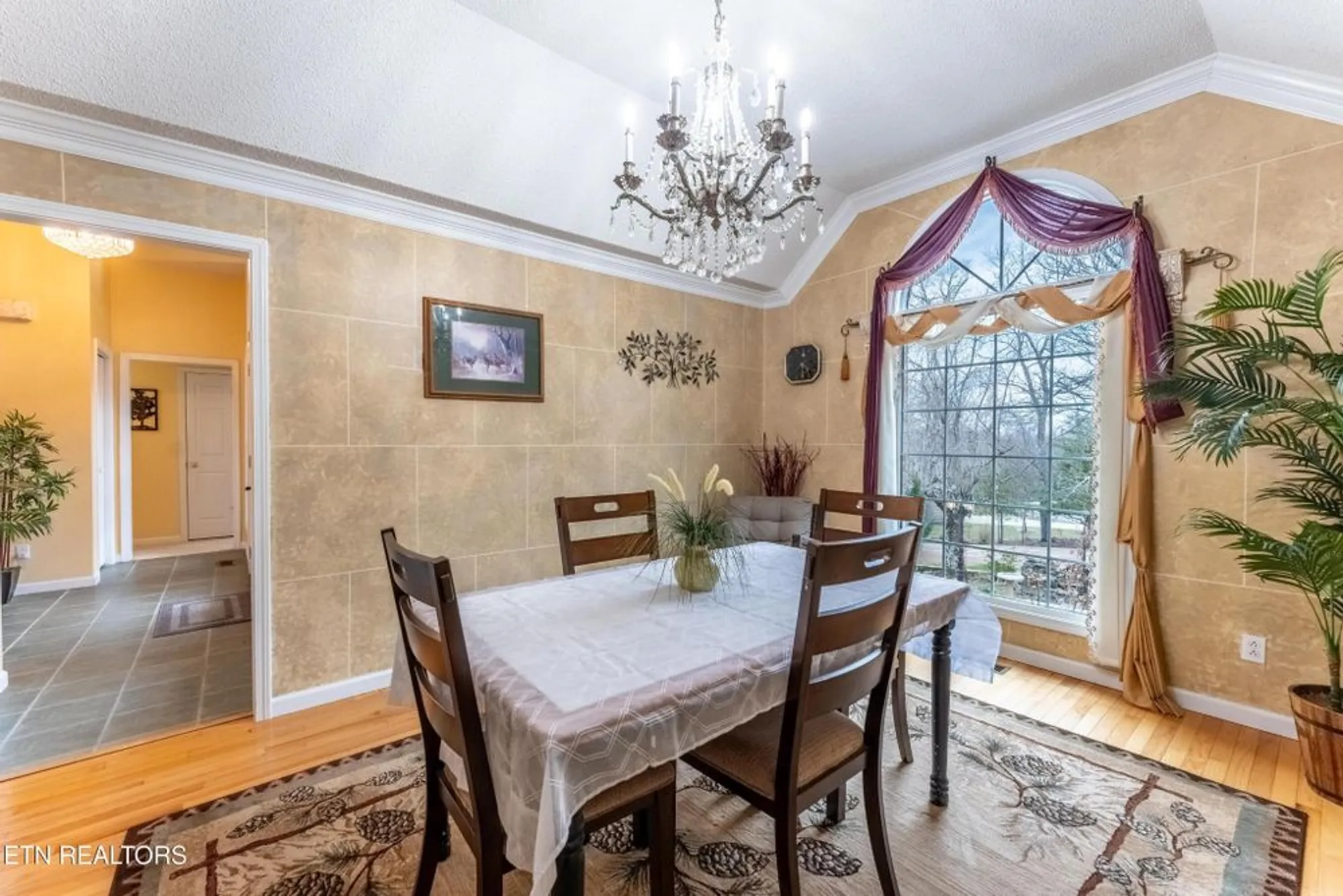 Property Slideshow image 9 of 48 | 31 oakcrest ct, Crossville, TN, 38558