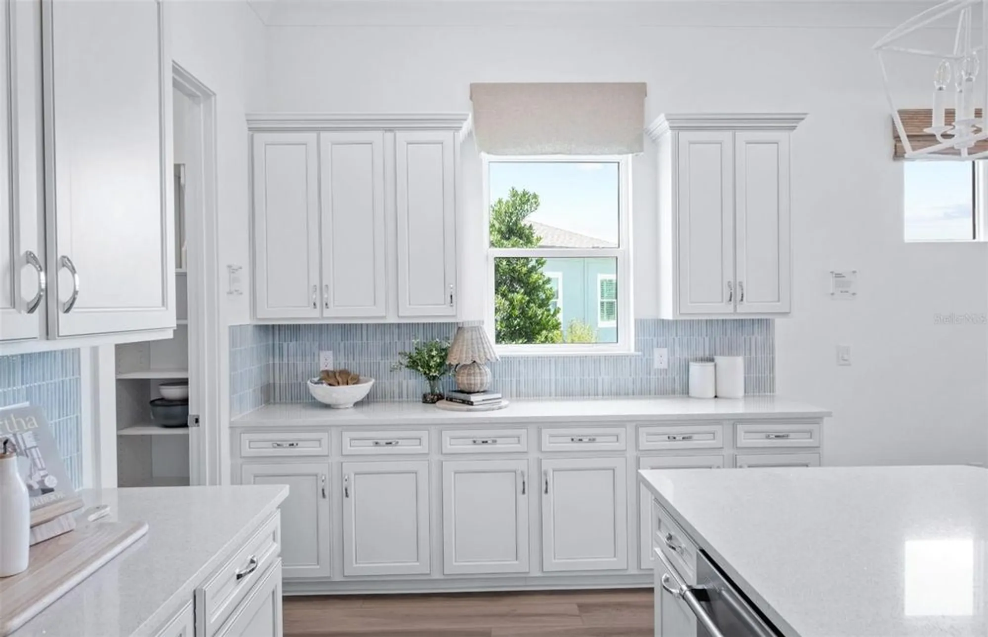 Property Slideshow image 3 of 28 | 14859 sunlit cir, Parrish, FL, 34219