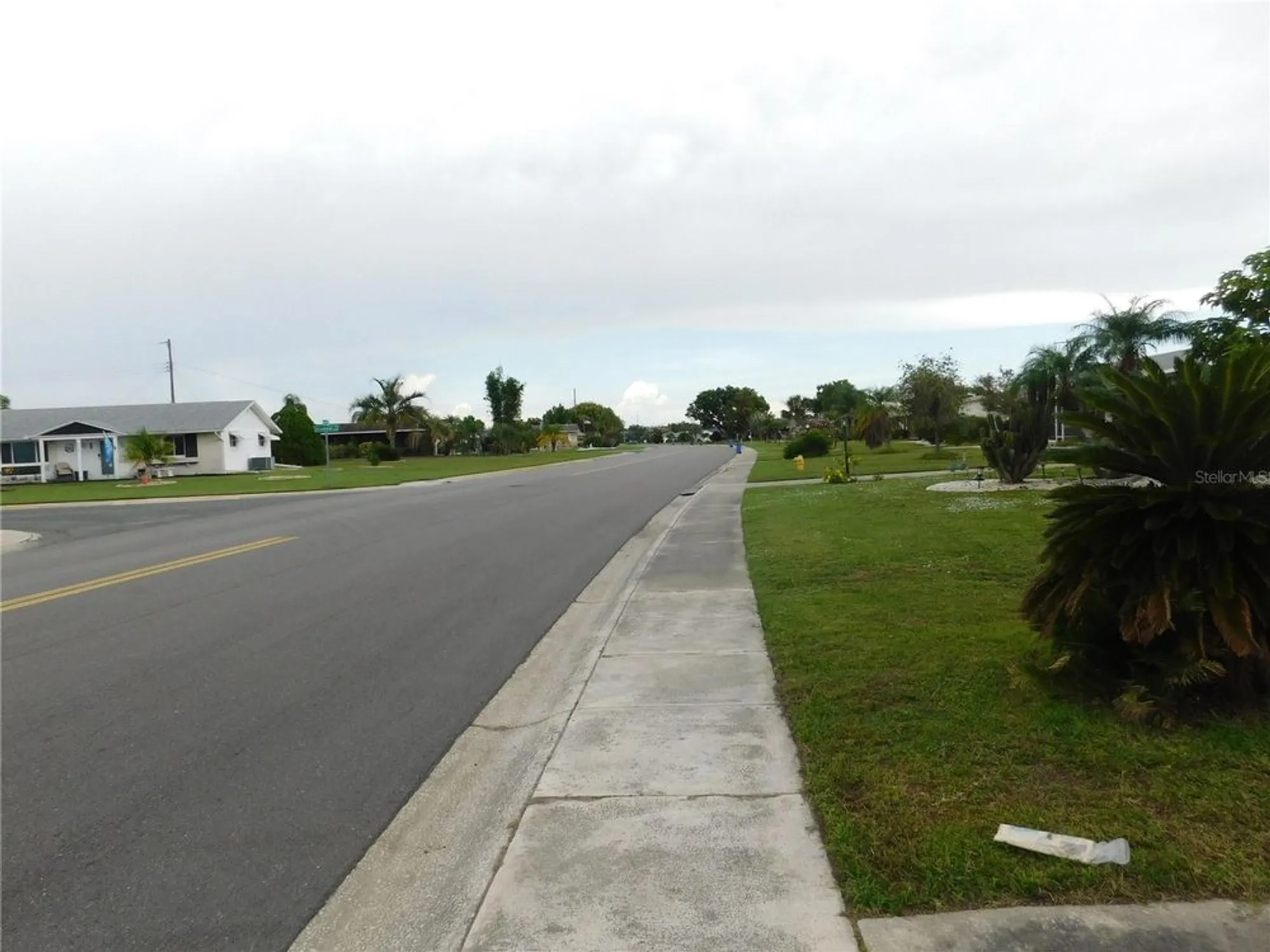 Property Slideshow image 20 of 21 | 1224 valley forge blvd, Sun City Center, FL, 33573