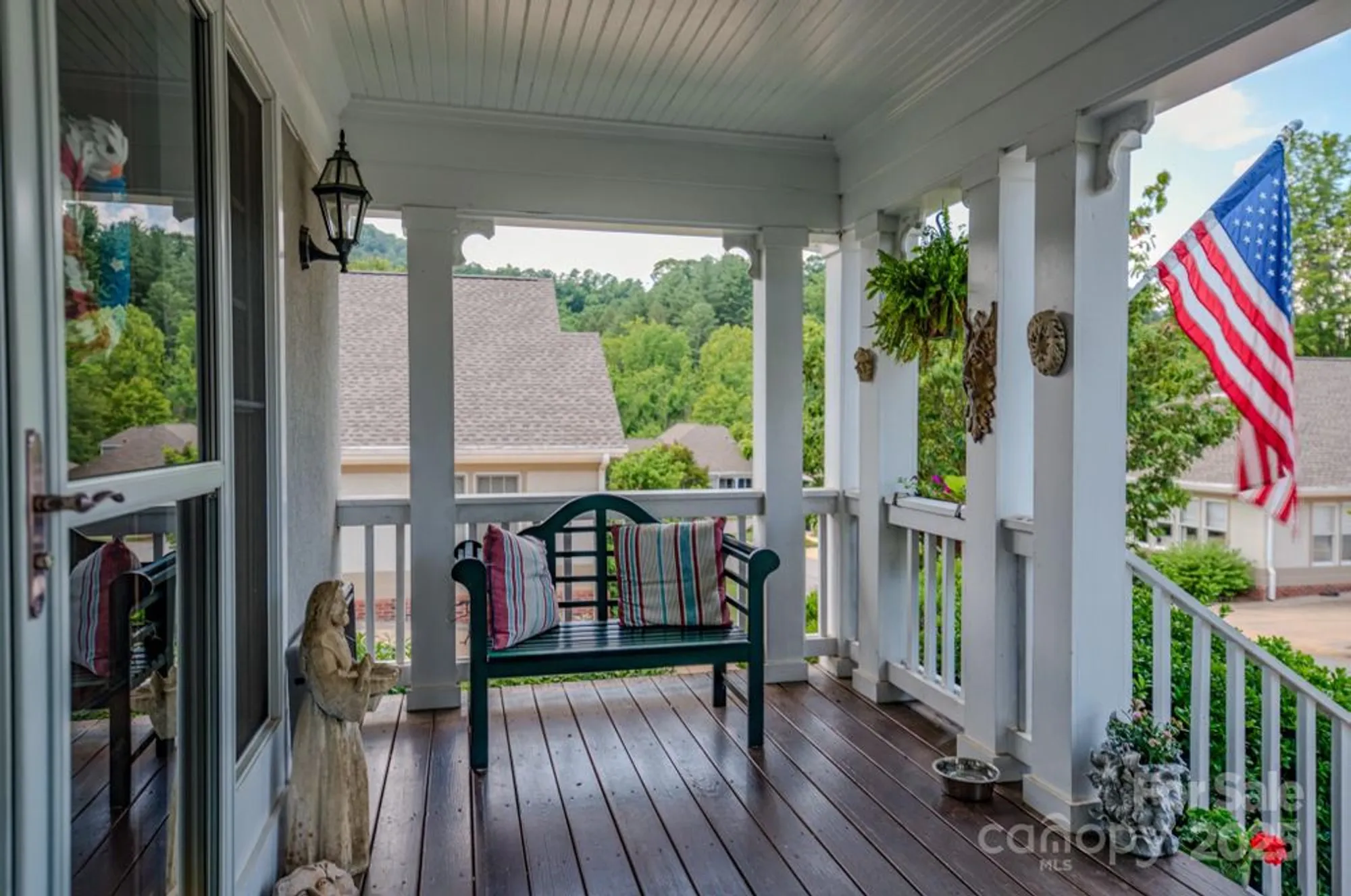 Property Slideshow image 3 of 38 | 8 creekside way, Asheville, NC, 28804