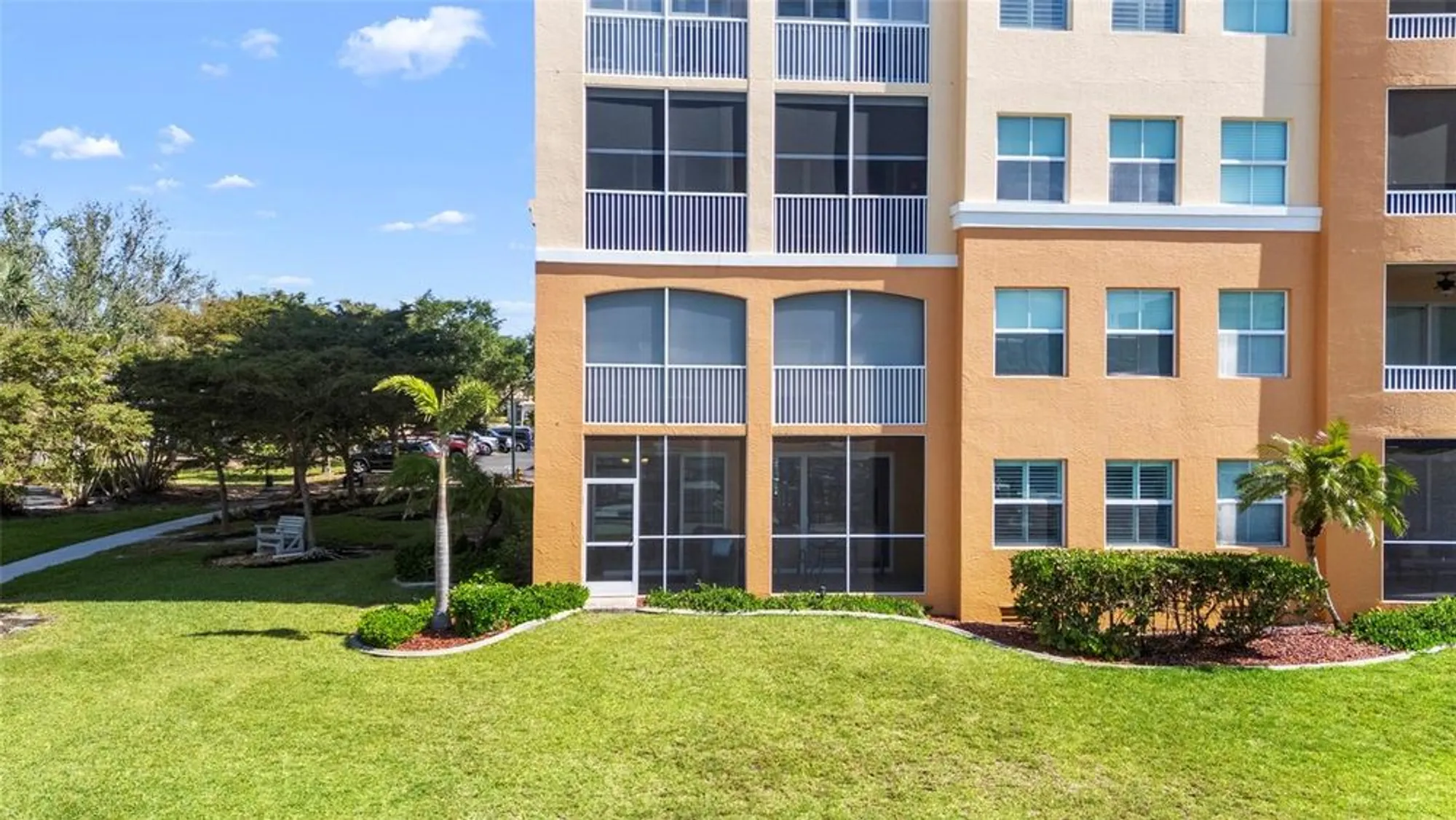 Property Slideshow image 34 of 54 | 2060 matecumbe key rd unit 2106, Punta Gorda, FL, 33955