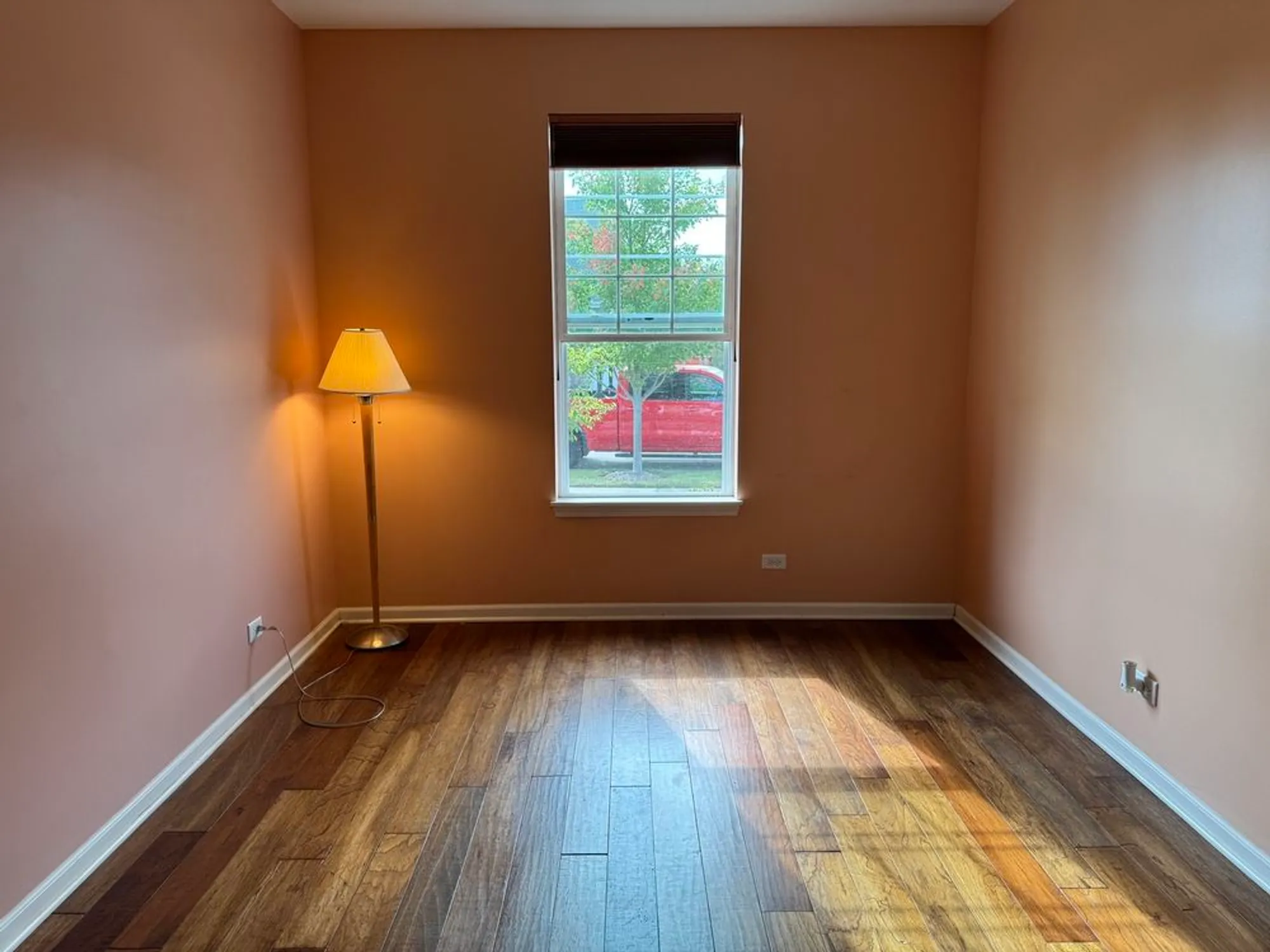 Property Slideshow image 10 of 20 | 870 prescott ln, Pingree Grove, IL, 60140