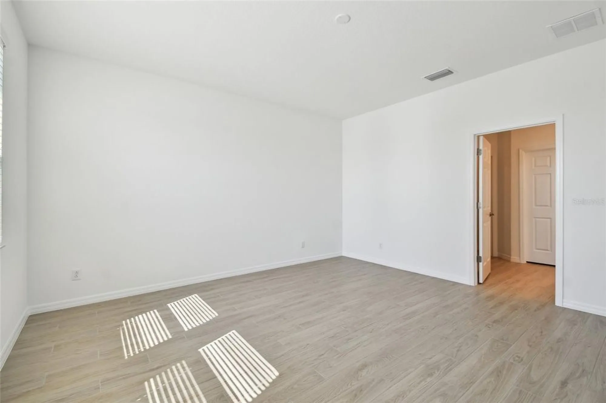 Property Slideshow image 18 of 44 | 18071 cherished loop, Lakewood Ranch, FL, 34211