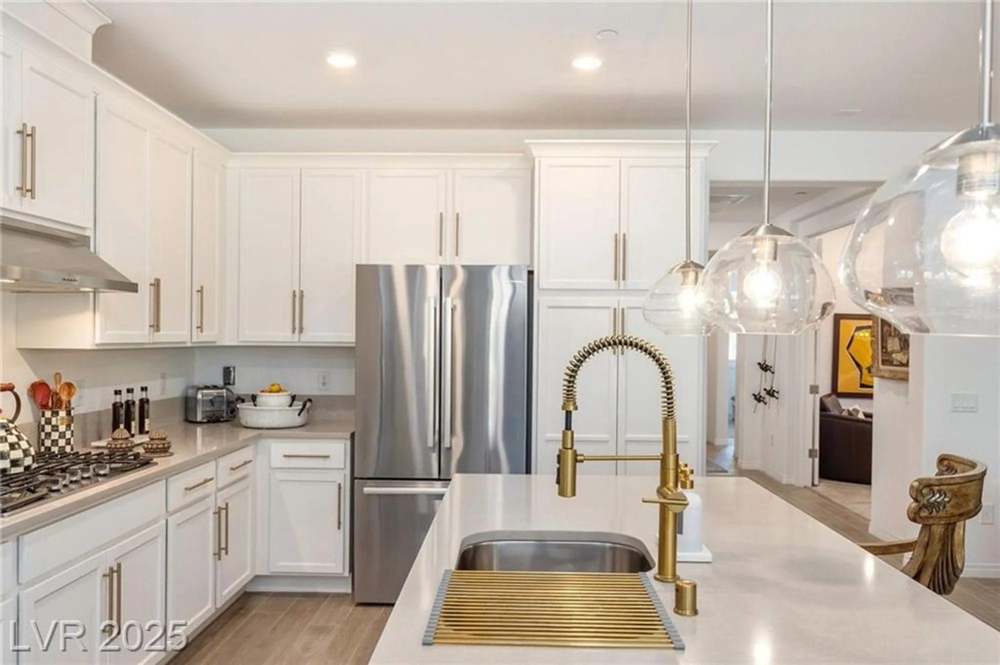 Property Slideshow image 7 of 44 | 25 red creek bluff st, Henderson, NV, 89011