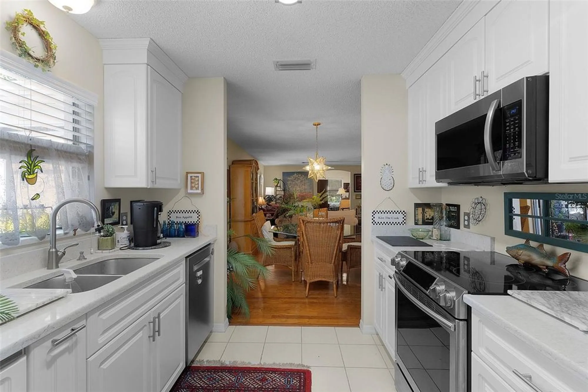 Property Slideshow image 30 of 53 | 1025 avalon ave, Lady Lake, FL, 32159