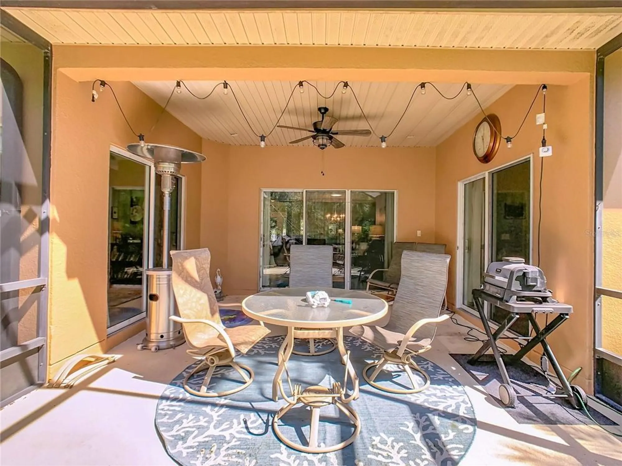 Property Slideshow image 40 of 76 | 680 portofino dr, Poinciana, FL, 34759