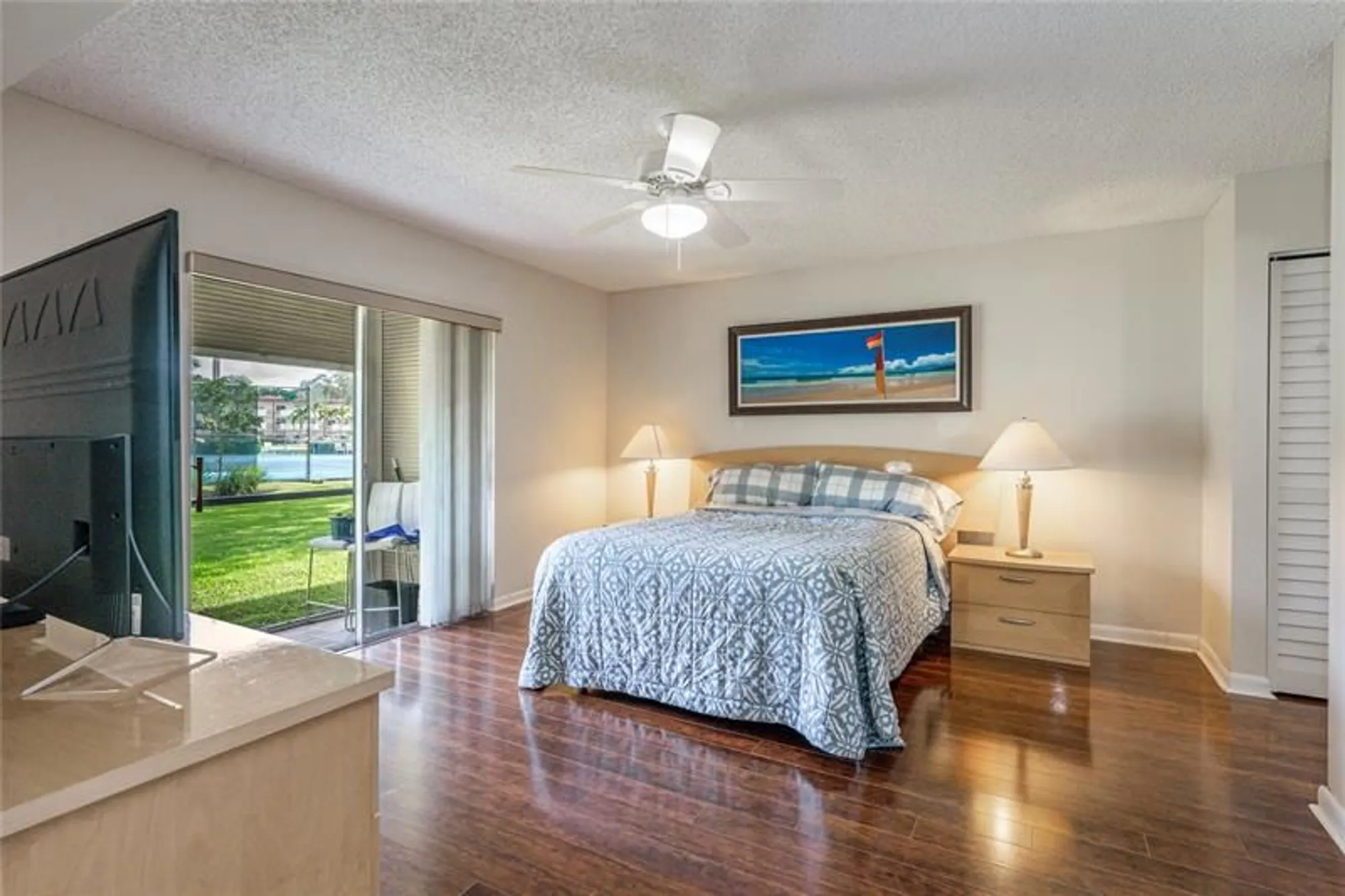 Property Slideshow image 4 of 54 | 150 s hollybrook ter 107, Pembroke Pines, FL, 33025