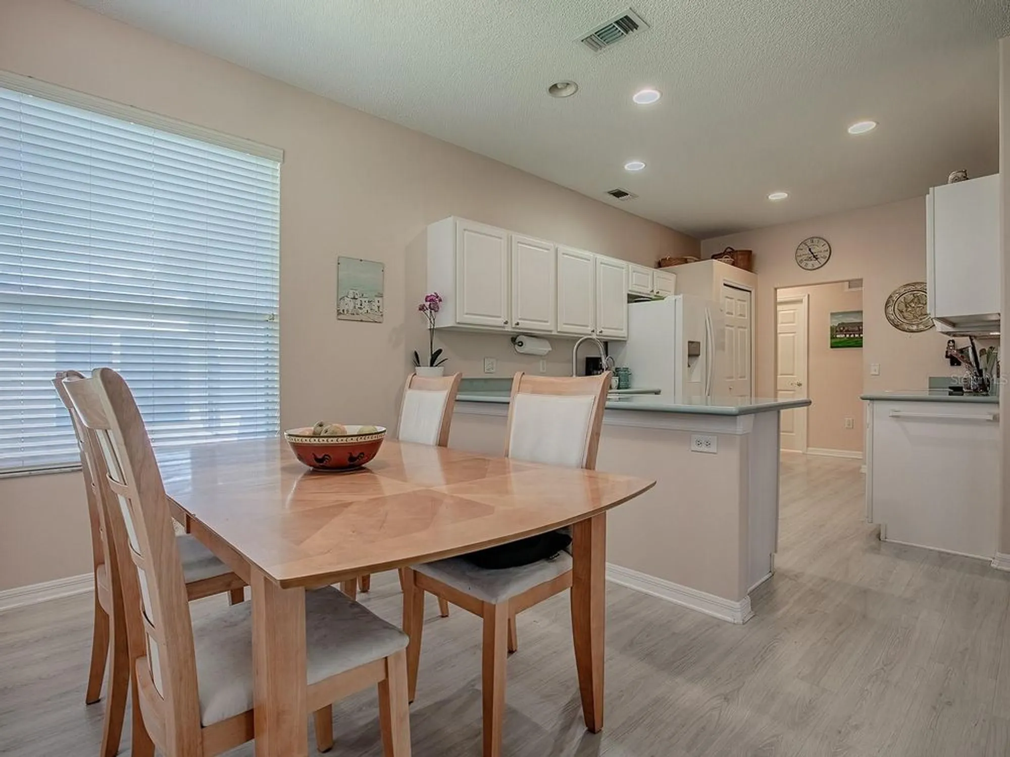 Property Slideshow image 20 of 48 | 910 eagles lndg, Leesburg, FL, 34748