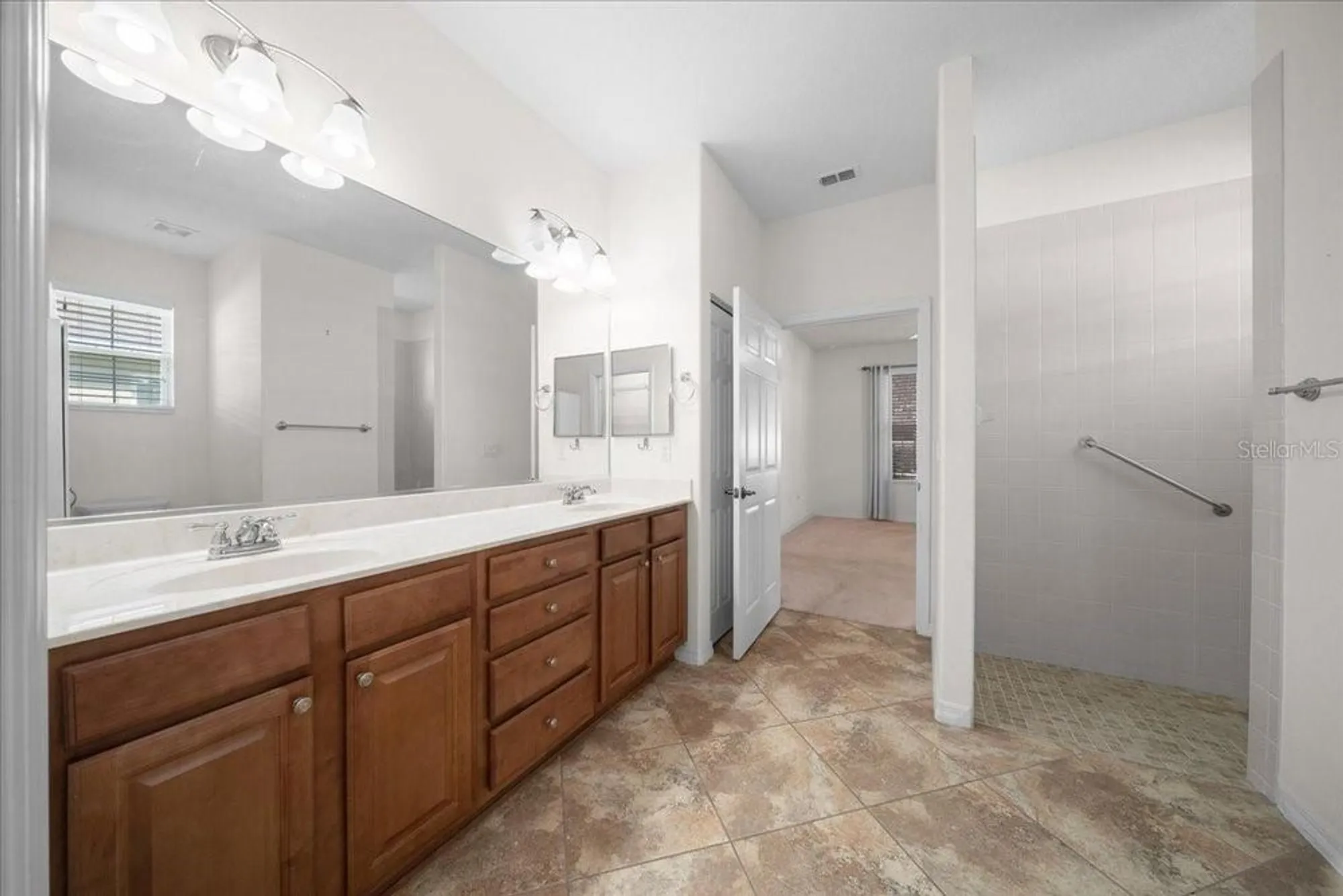 Property Slideshow image 31 of 53 | 8640 sw 83rd loop, Ocala, FL, 34481