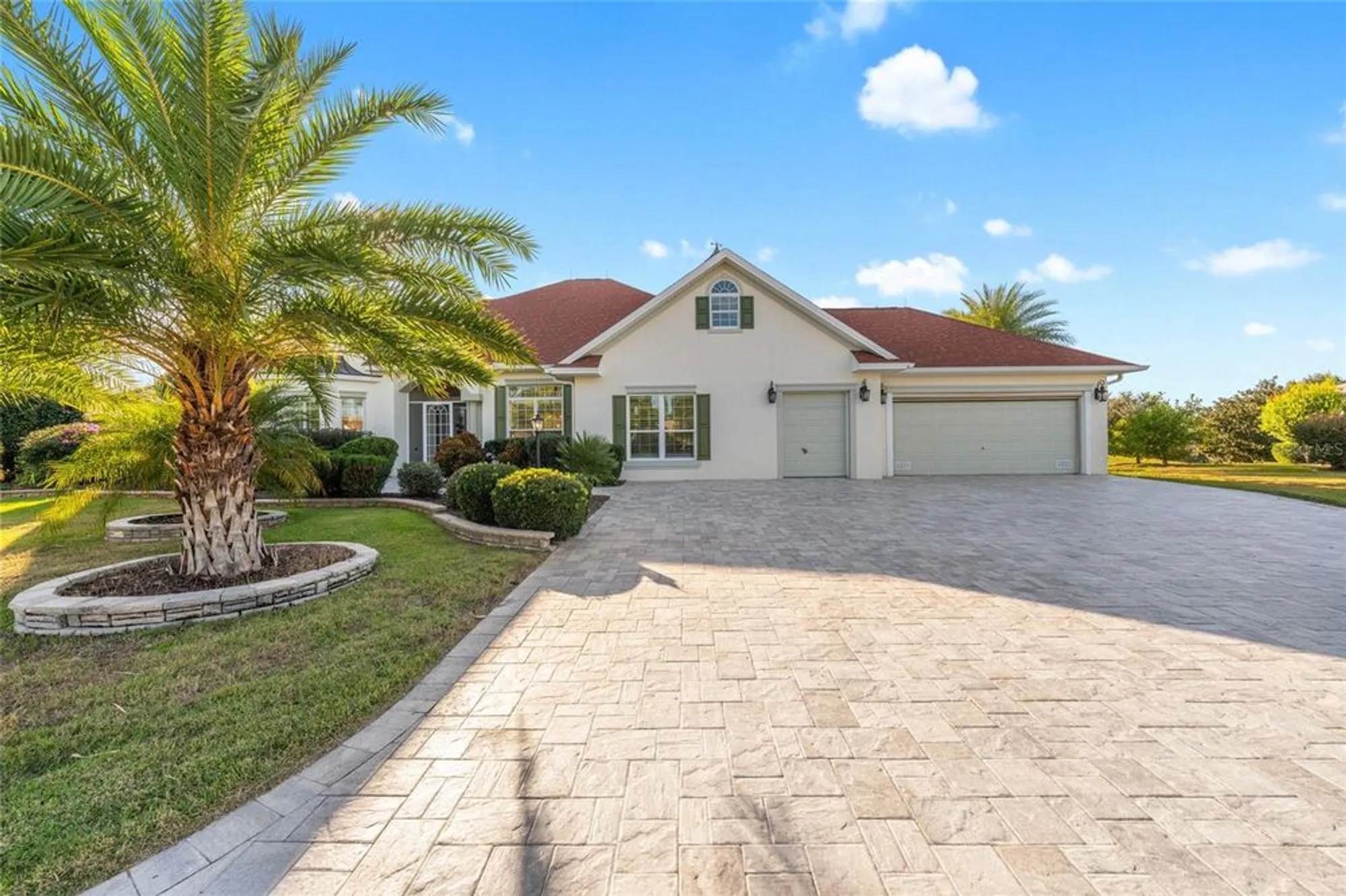 Property Slideshow image 6 of 82 | 1345 harley cir, The Villages, FL, 32162