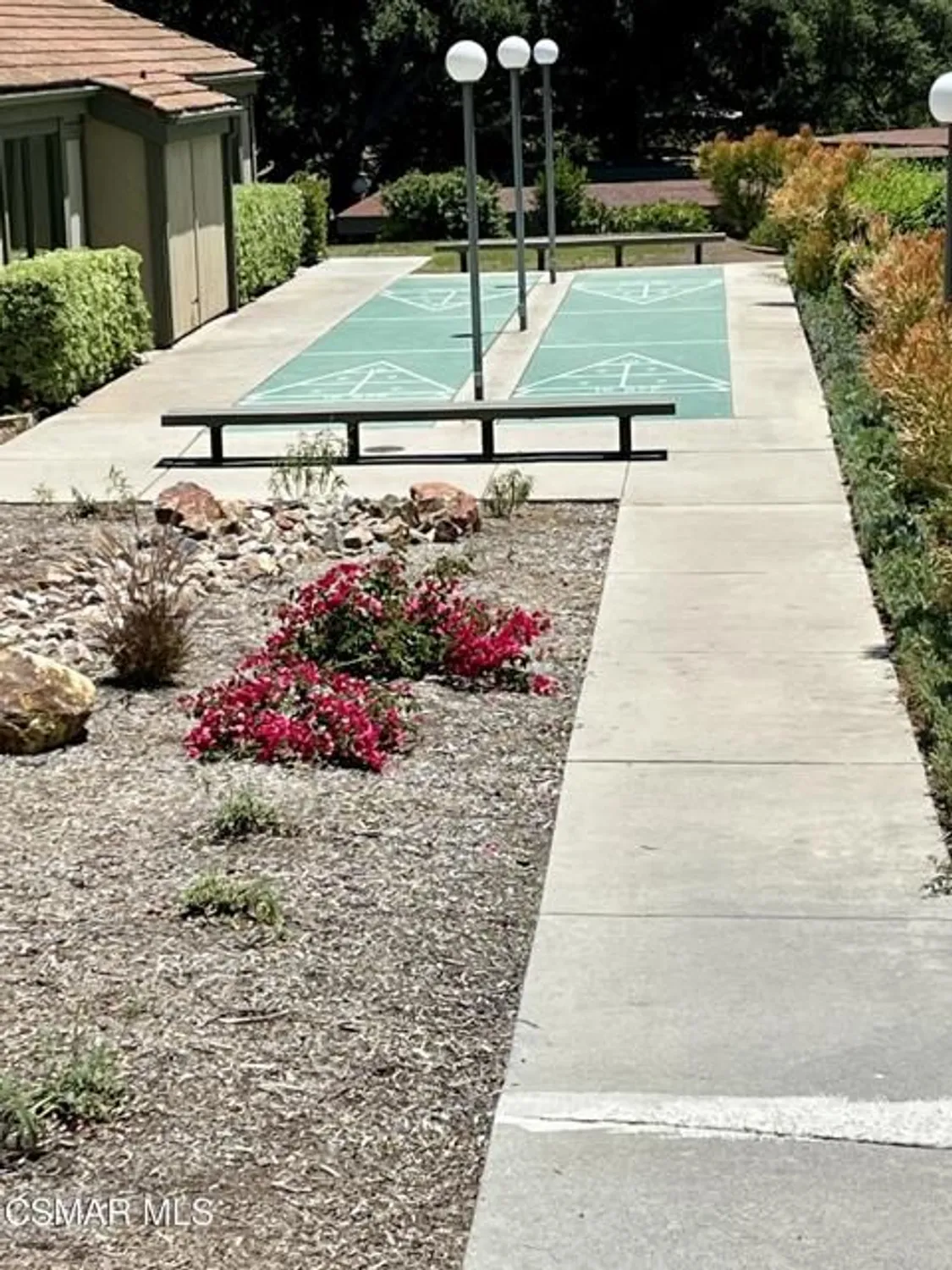 Property Slideshow image 17 of 19 | 788 pinetree cir apt 13, Thousand Oaks, CA, 91360