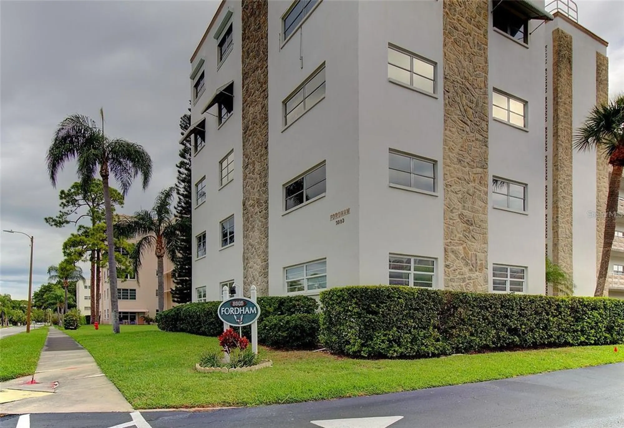 Property Slideshow image 31 of 57 | 5603 80th st n unit 410, St Petersburg, FL, 33709