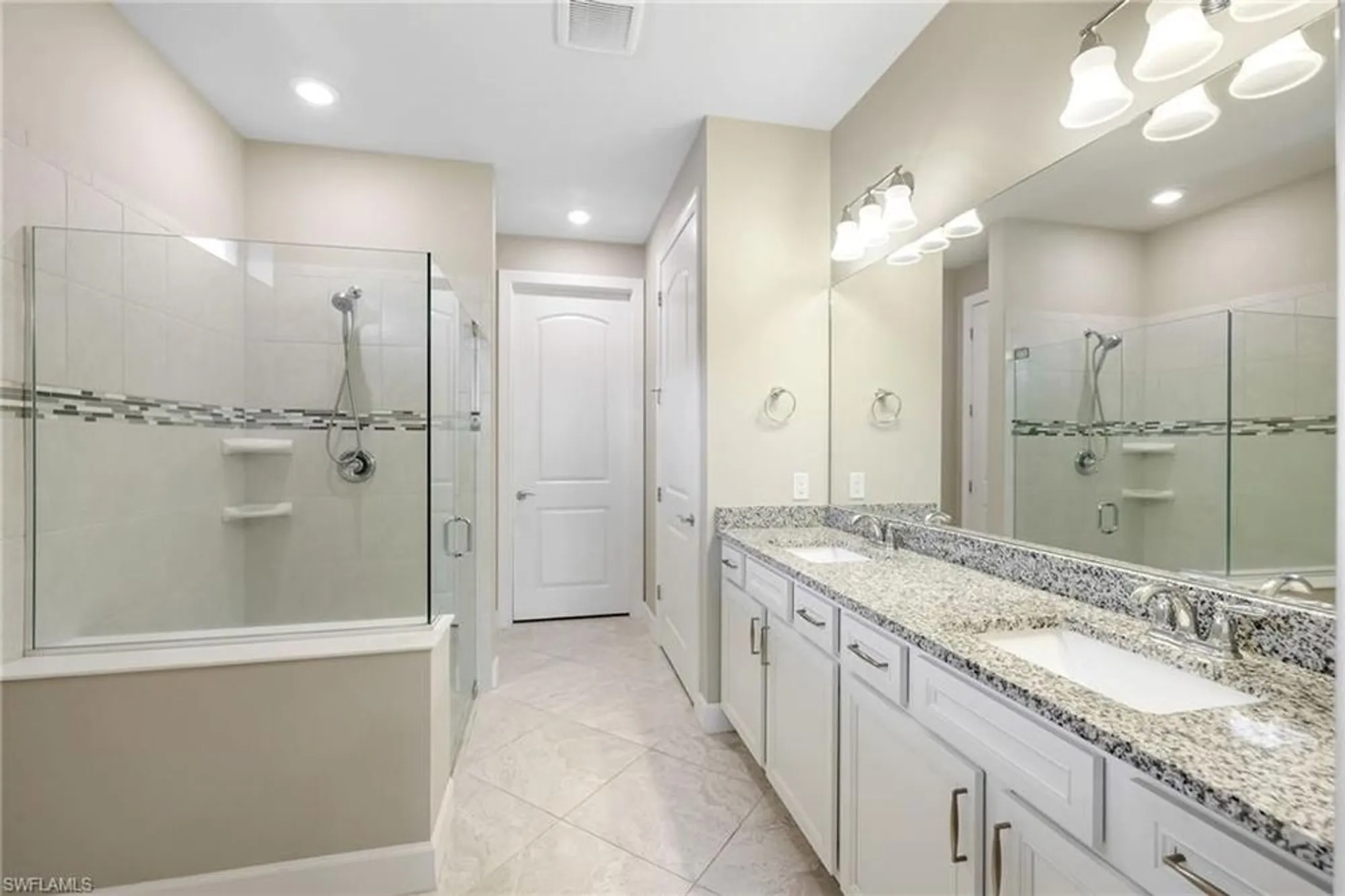 Property Slideshow image 10 of 28 | 17021 ashcomb way, Estero, FL, 33928