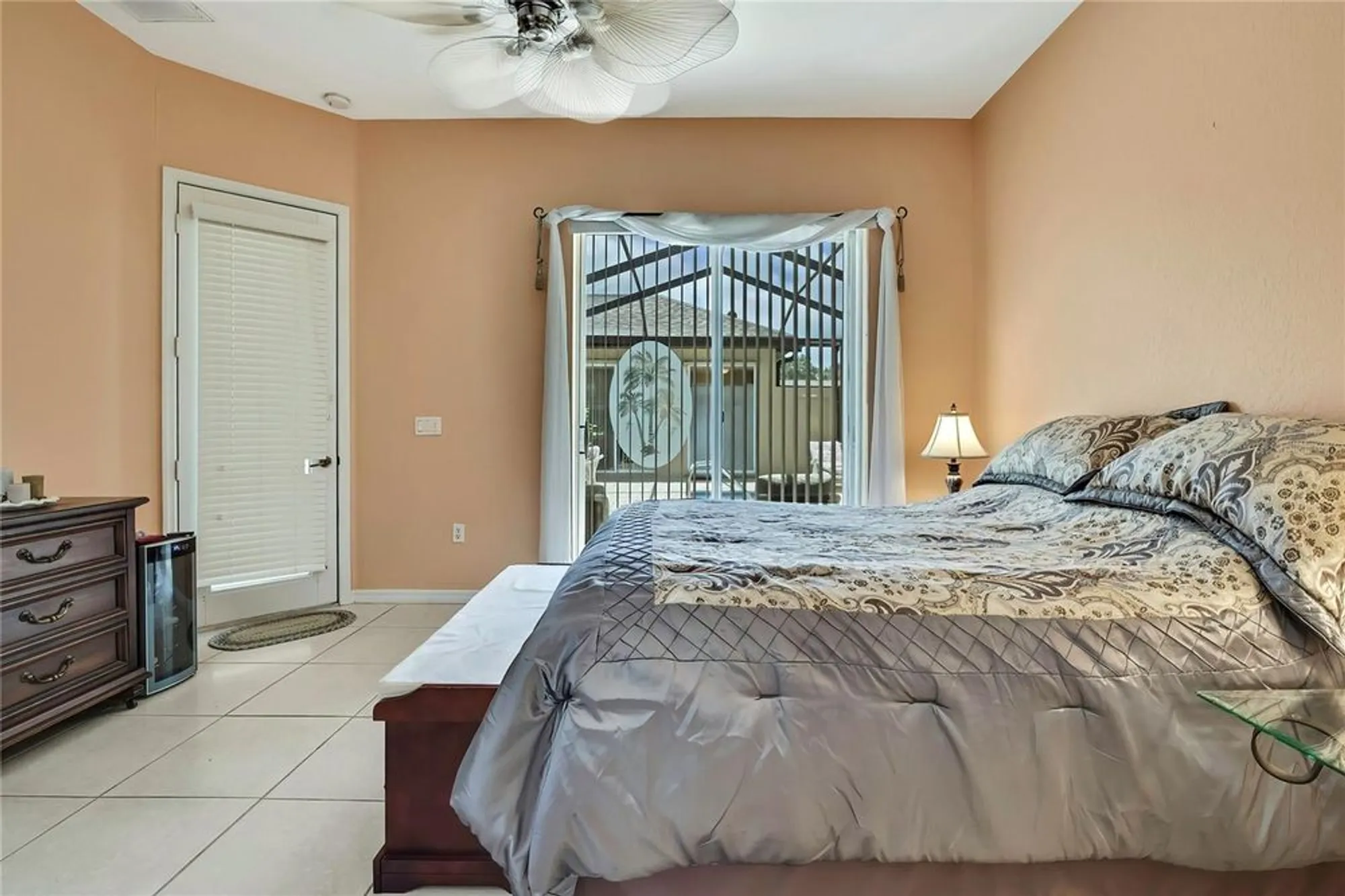 Property Slideshow image 17 of 44 | 10155 duffy cir, Weeki Wachee, FL, 34613