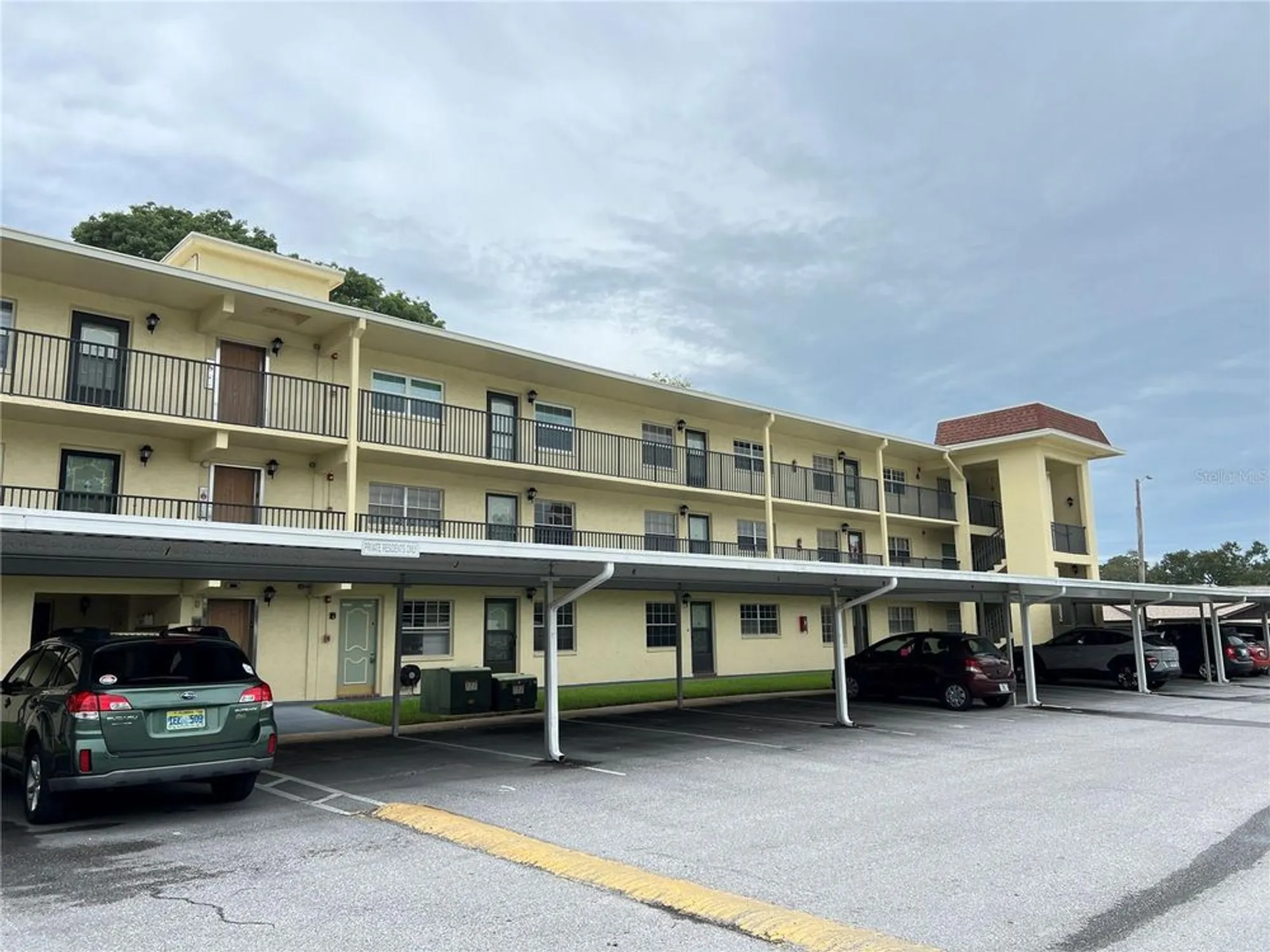 Property Slideshow image 14 of 41 | 1450 heather ridge blvd 307, Dunedin, FL, 34698