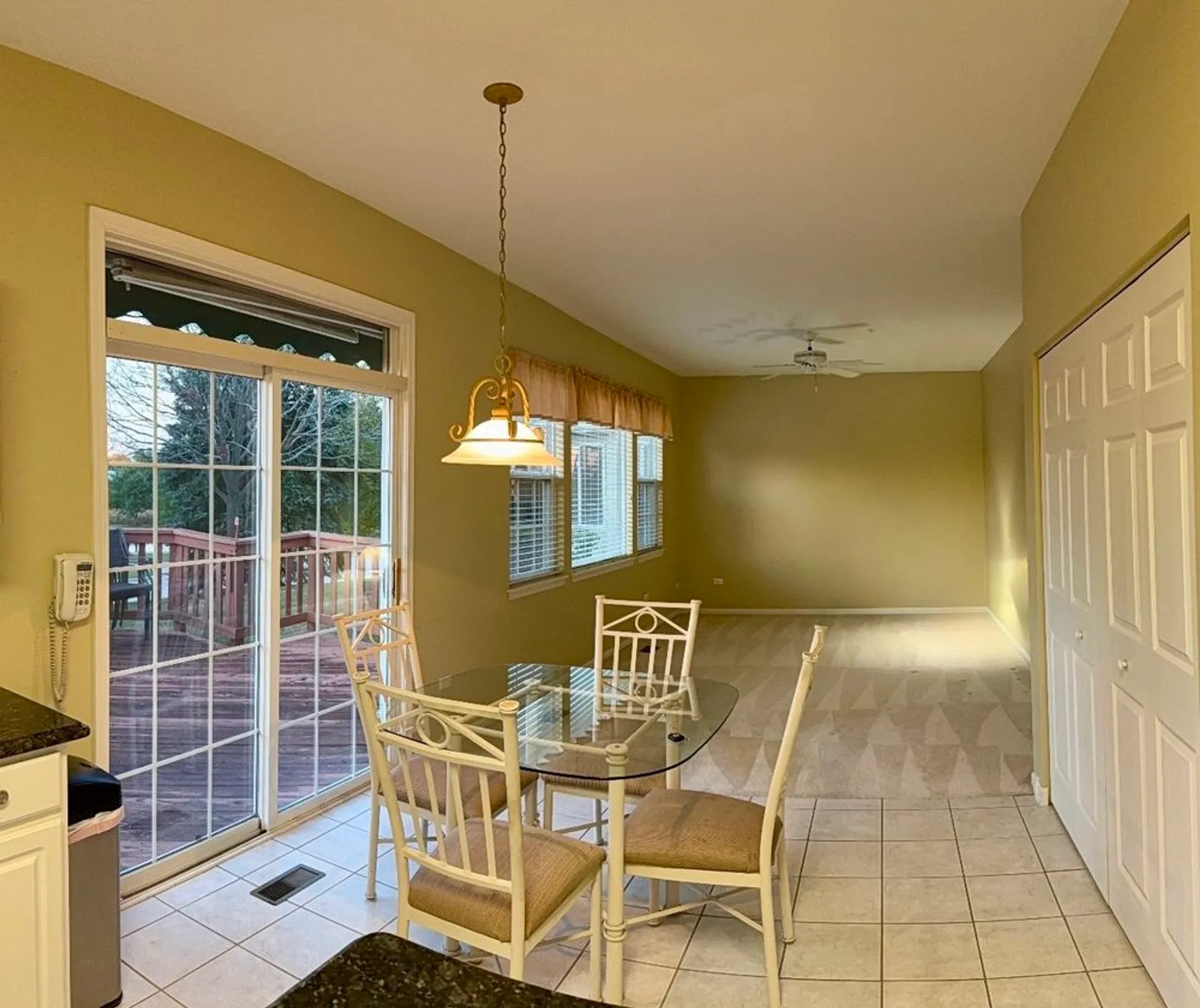 Property Slideshow image 8 of 24 | 21546 victory lake way, Crest Hill, IL, 60403