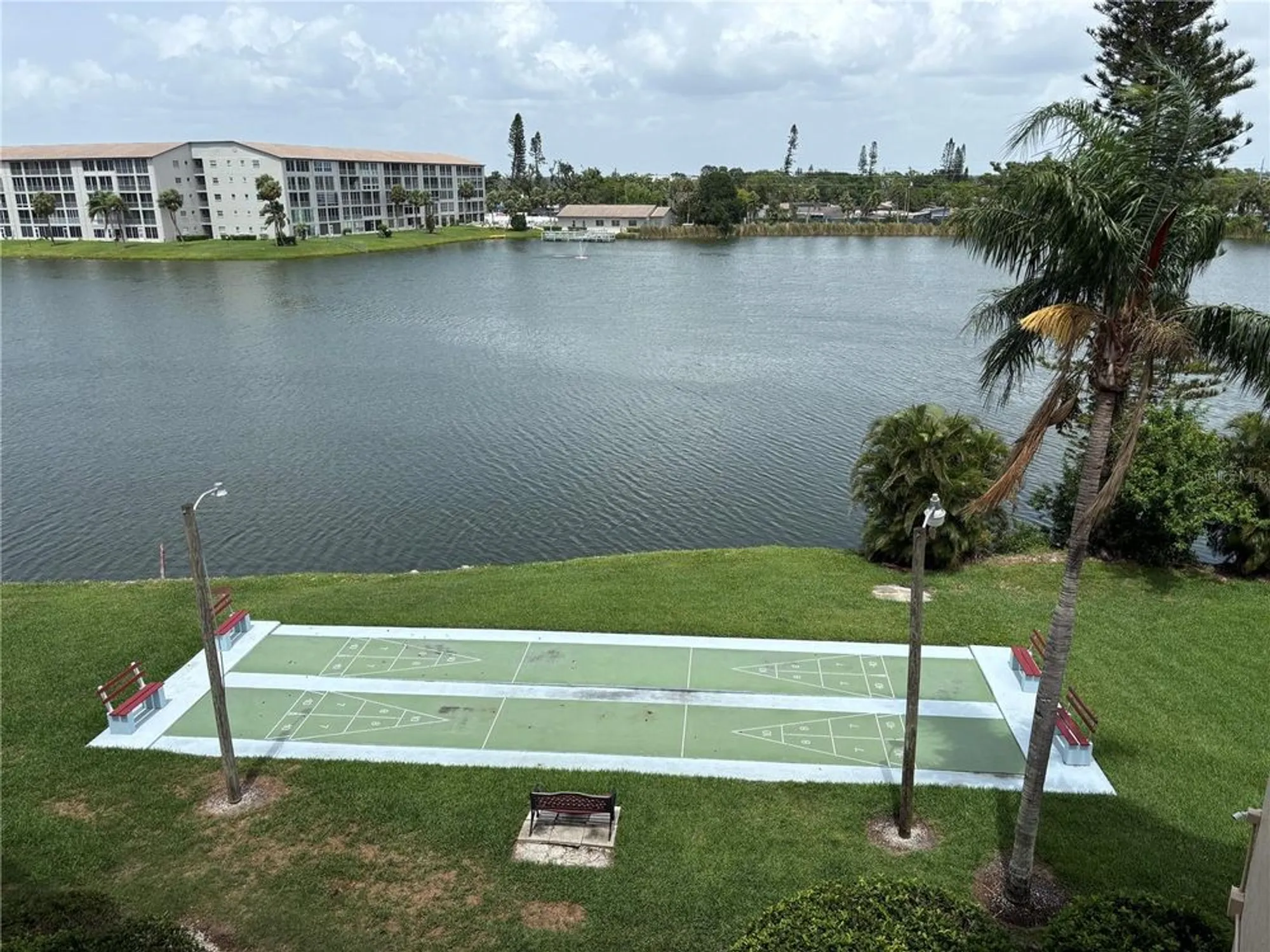 Property Slideshow image 22 of 22 | 3951 lake bayshore dr f408, Bradenton, FL, 34205