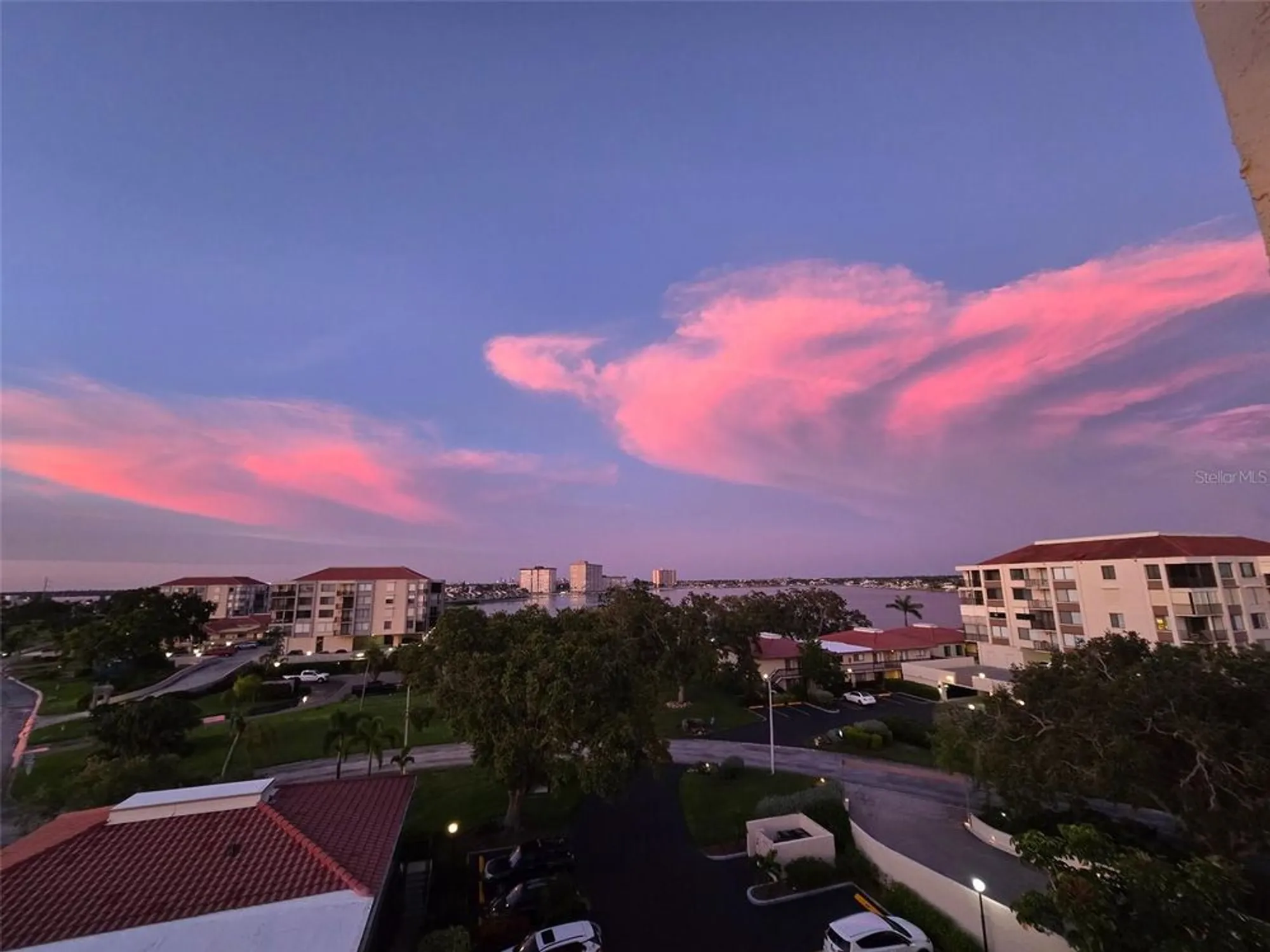 Property Slideshow image 3 of 56 | 6219 palma del mar blvd s apt 602, St Petersburg, FL, 33715