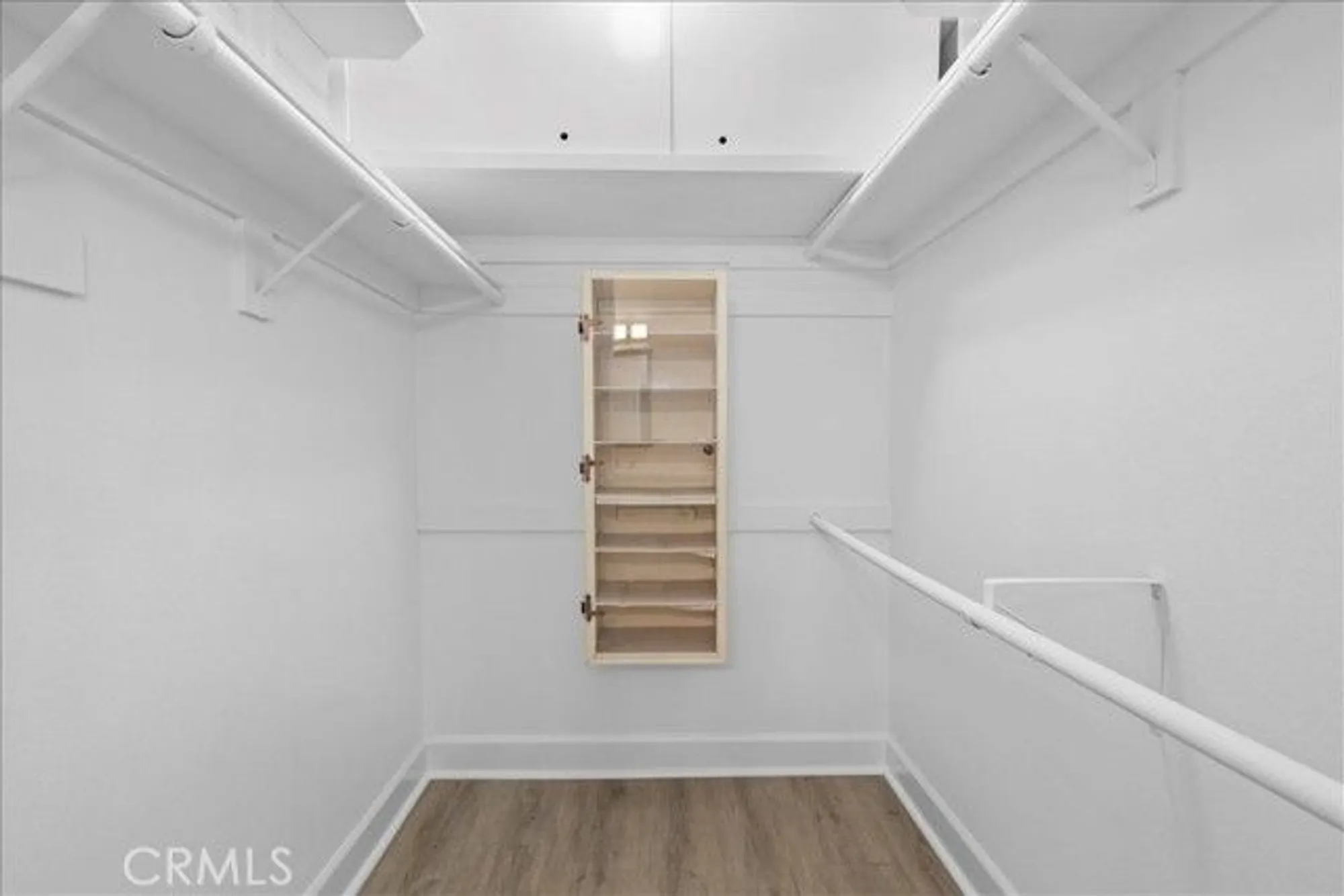 Property Slideshow image 9 of 34 | 8646 butte cir unit 607e, Huntington Beach, CA, 92646